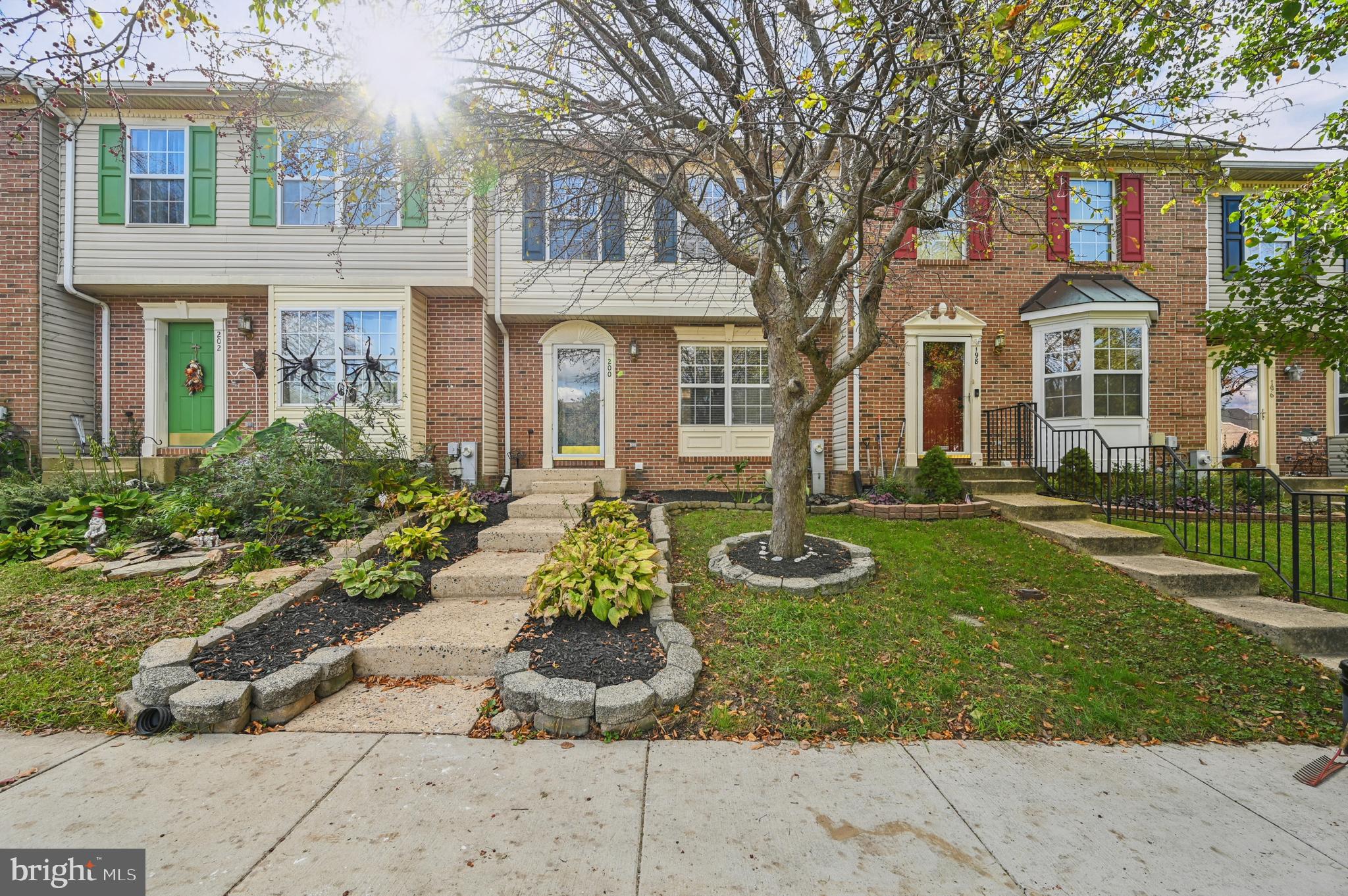200 GLEN VIEW TERRACE