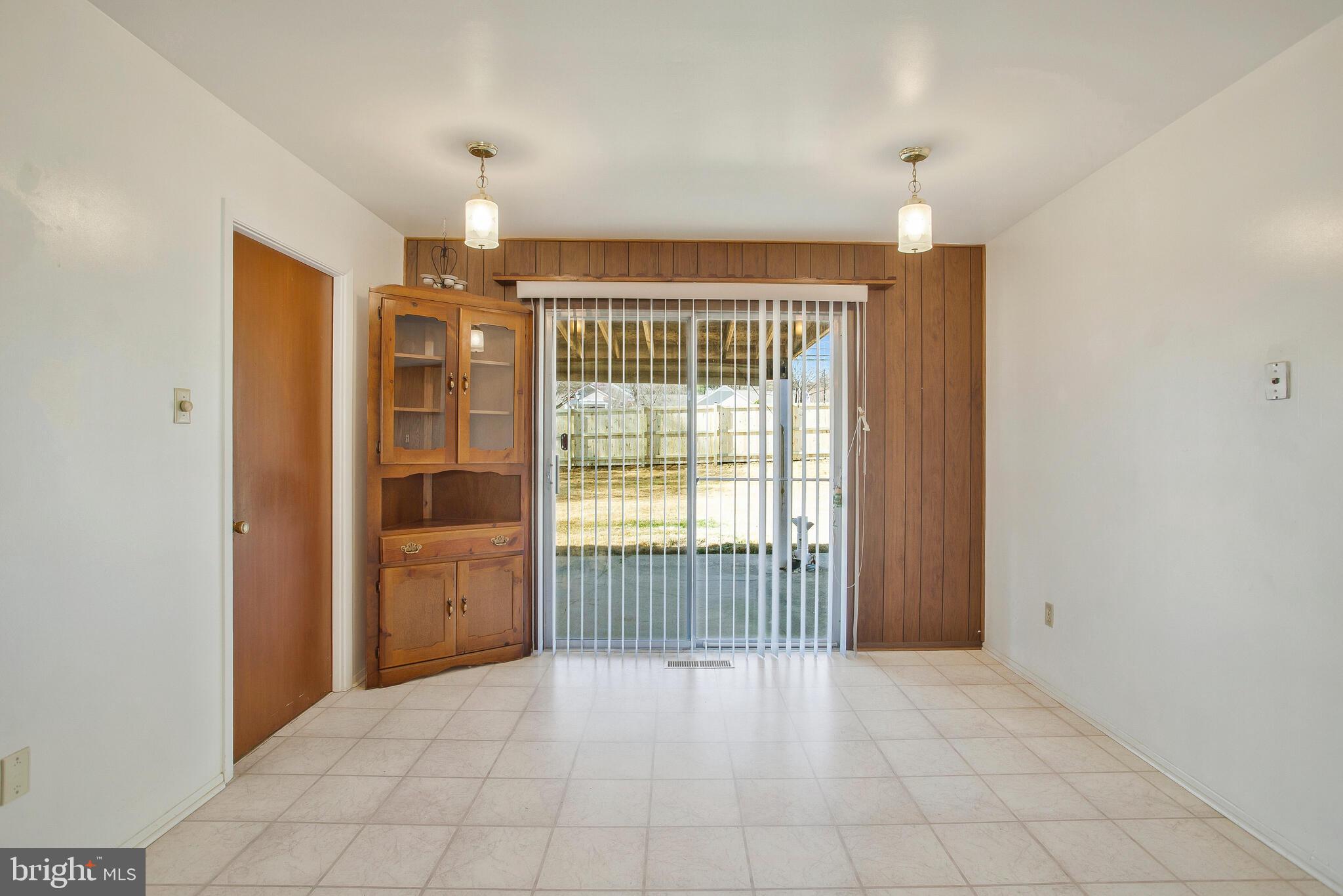 ROCKLEDGE AT BELAIR - Residential