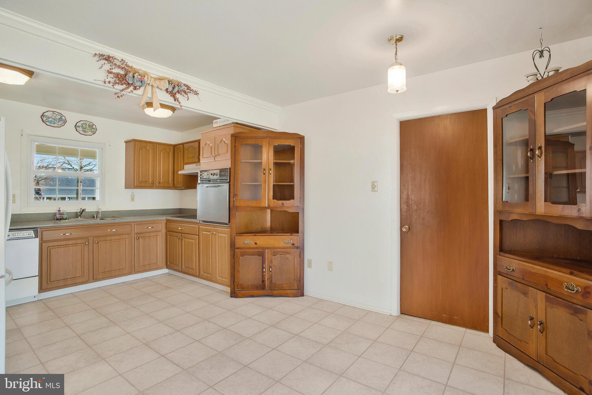 ROCKLEDGE AT BELAIR - Residential