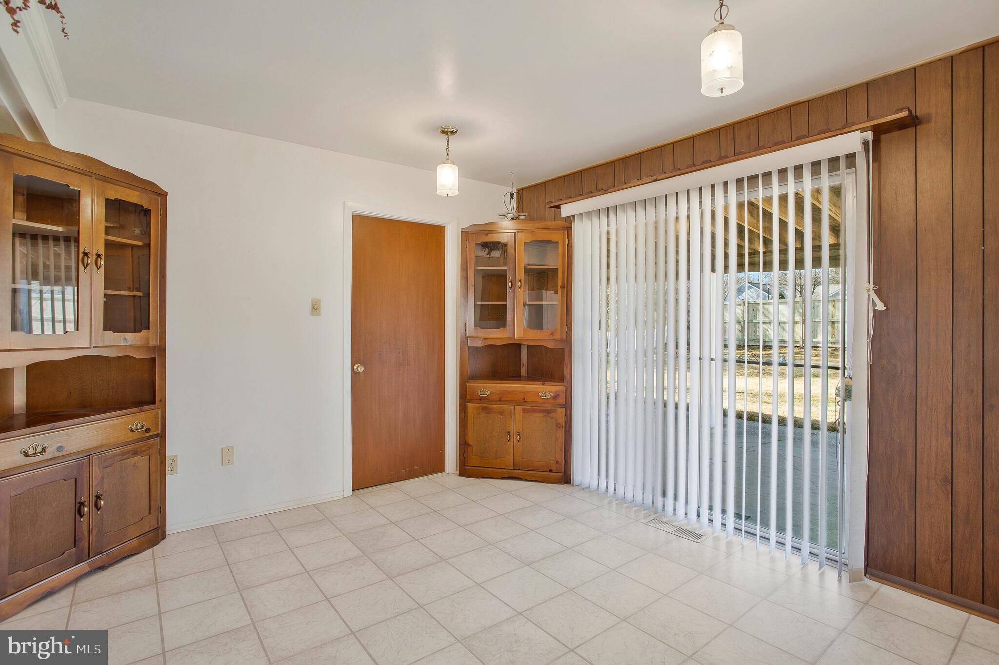 ROCKLEDGE AT BELAIR - Residential