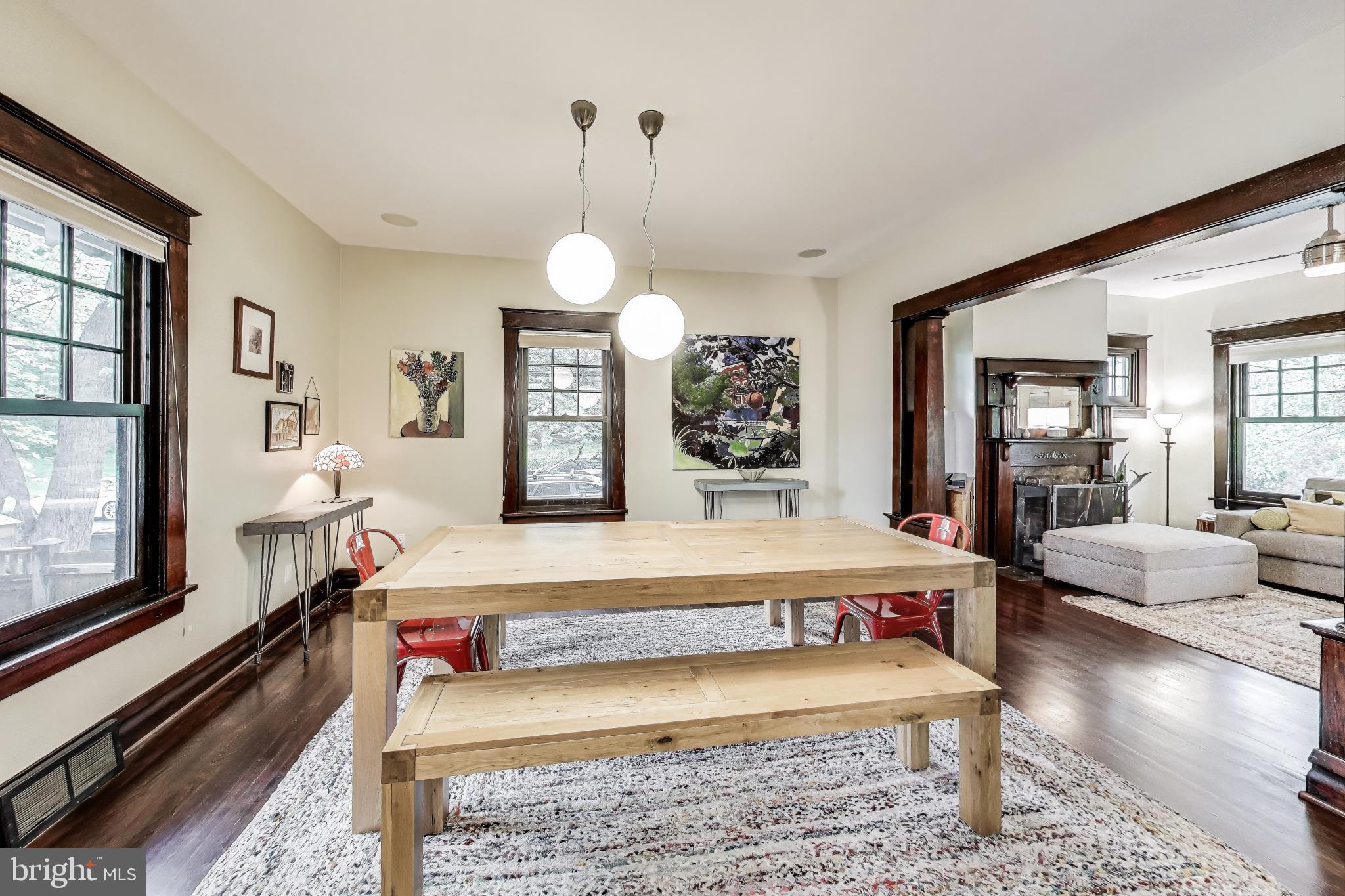 BERKSHIRE OAKWOOD - Residential