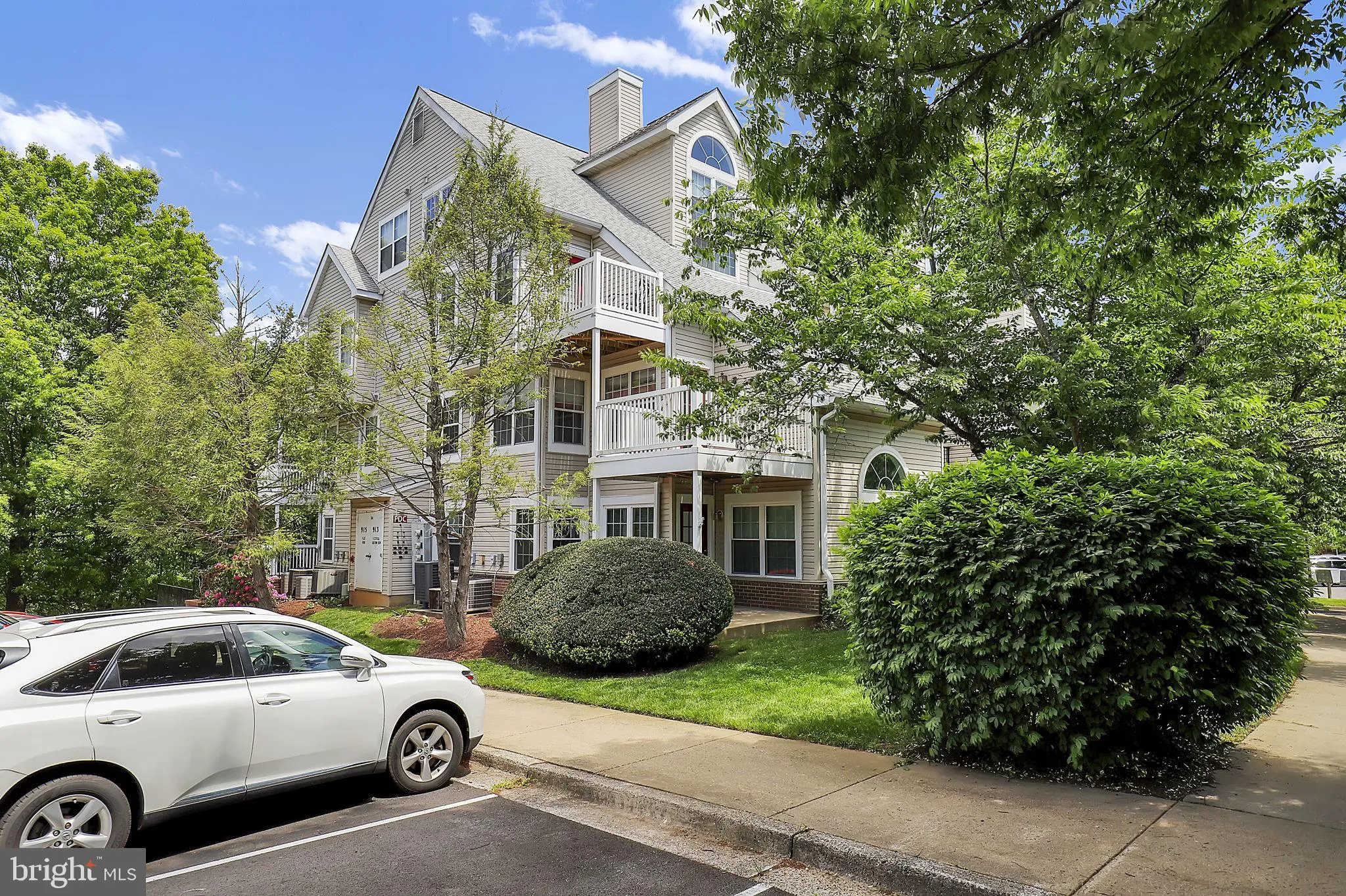 Additional image 70 of 913 Hillside Lake Terrace Unit 412, Gaithersburg, MD 20878