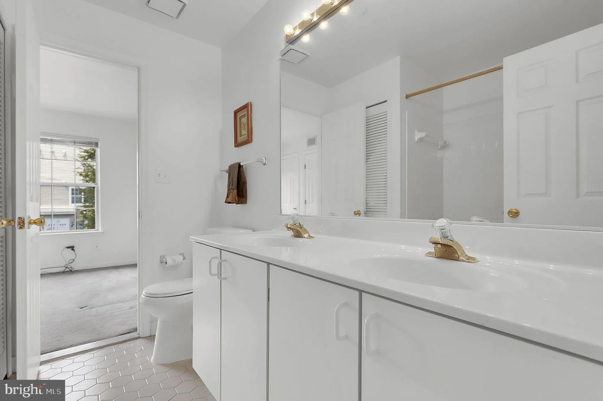 Additional image 63 of 913 Hillside Lake Terrace Unit 412, Gaithersburg, MD 20878