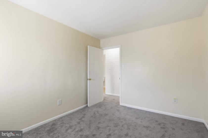 APPLEWALK CONDO - Residential