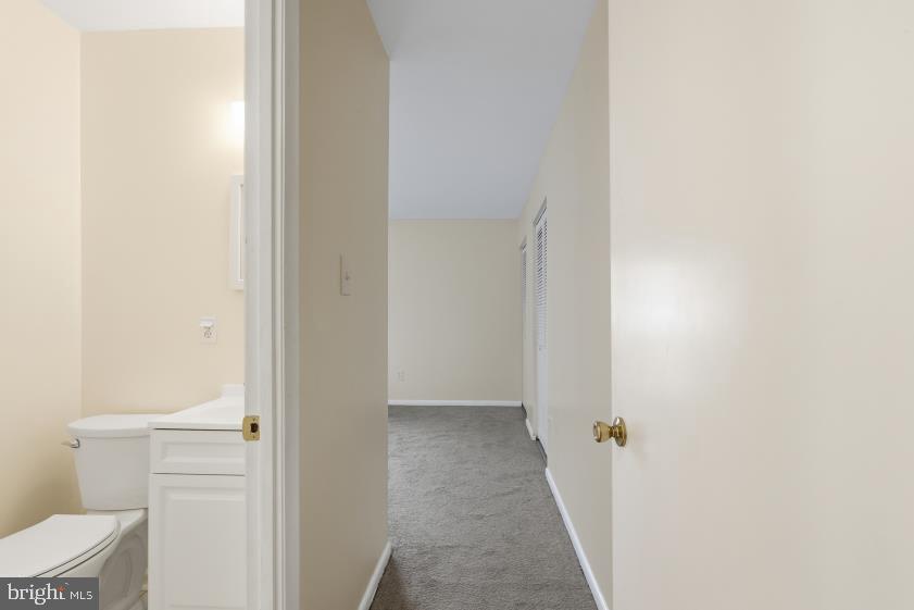 APPLEWALK CONDO - Residential