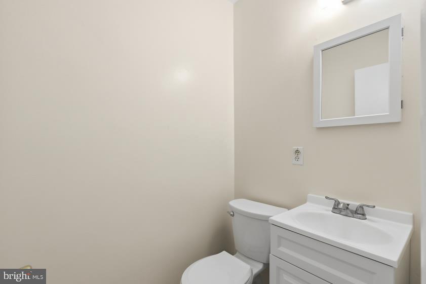 APPLEWALK CONDO - Residential