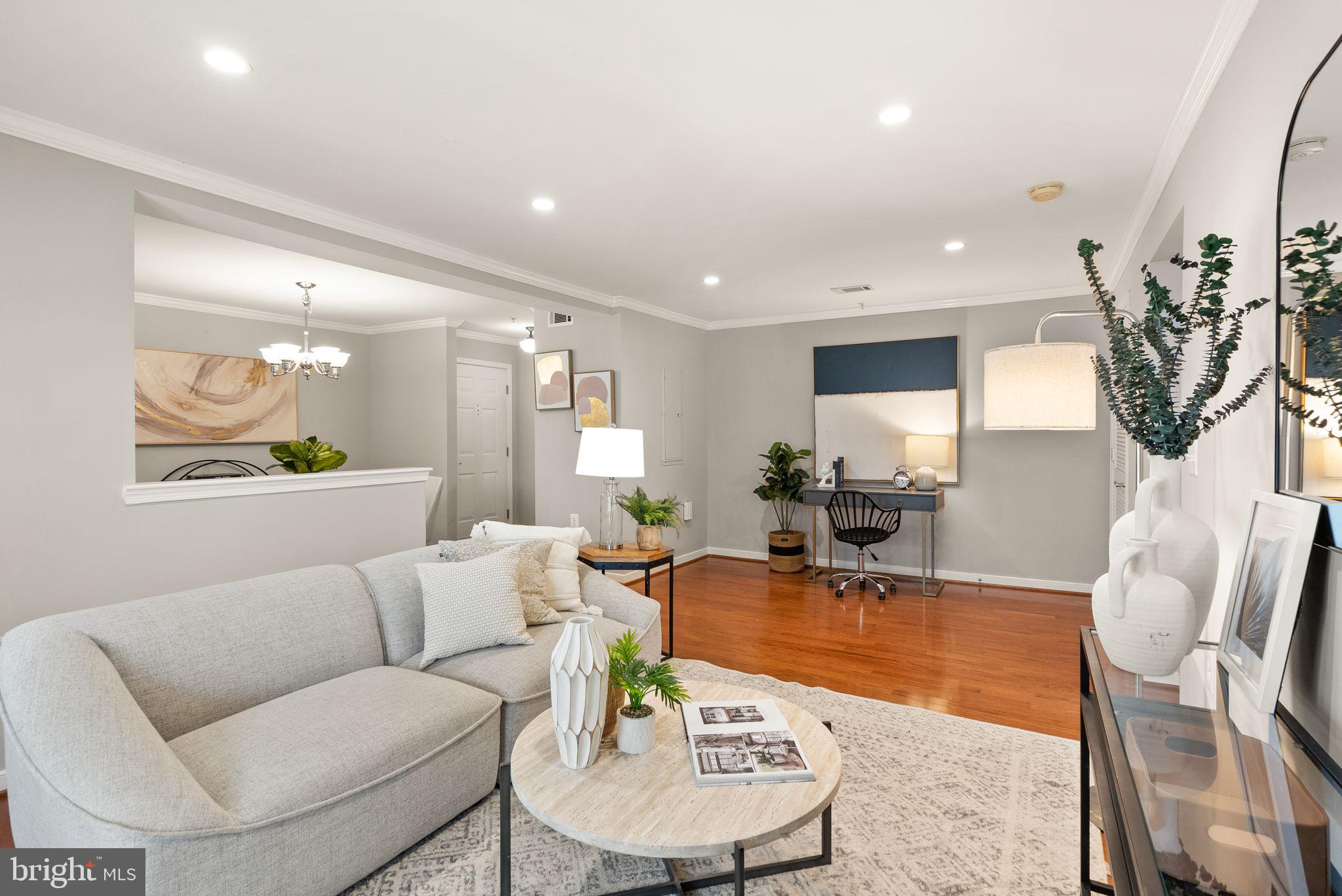 WEST VILLAGE OF SHIRLINGTON - Residential