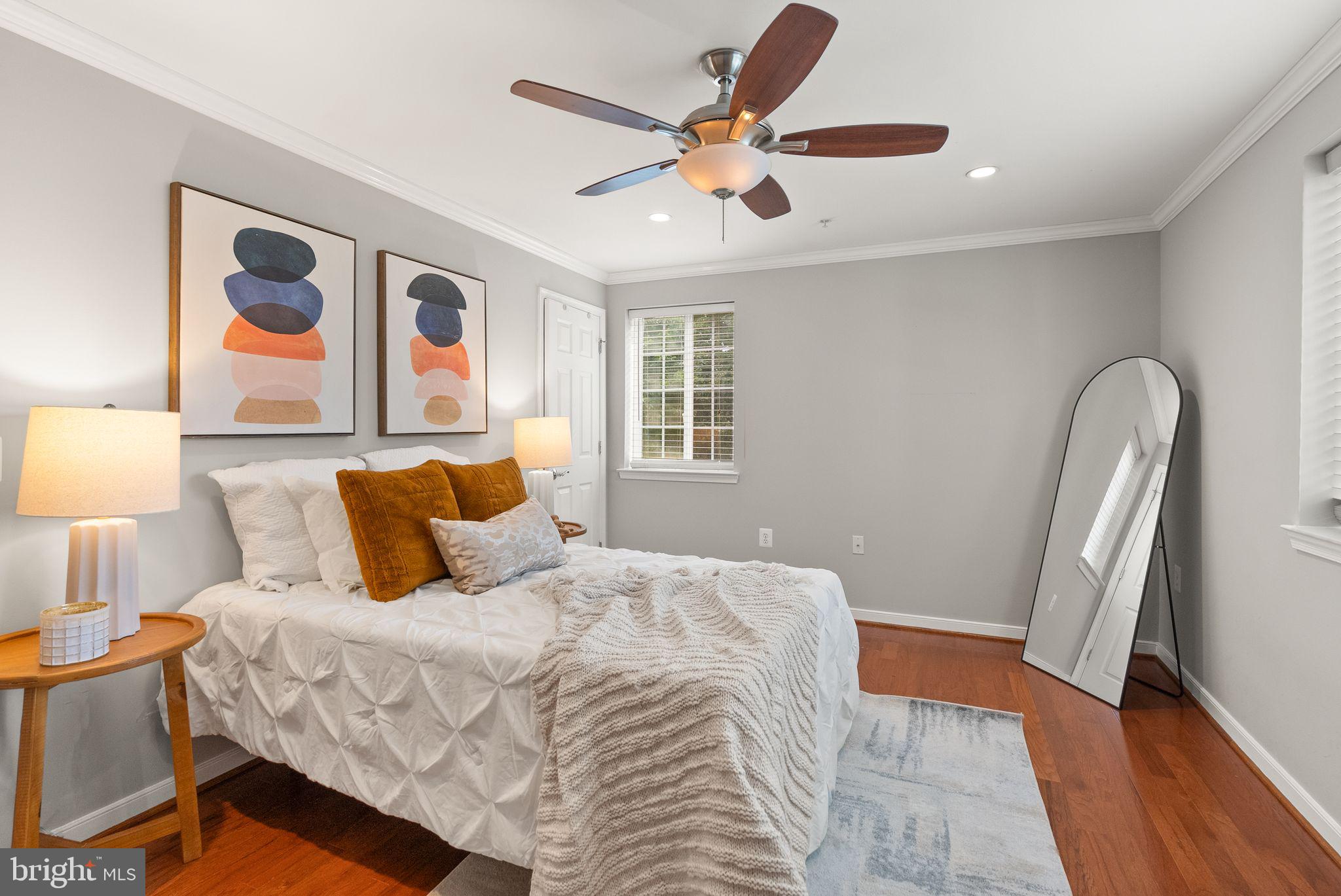 WEST VILLAGE OF SHIRLINGTON - Residential