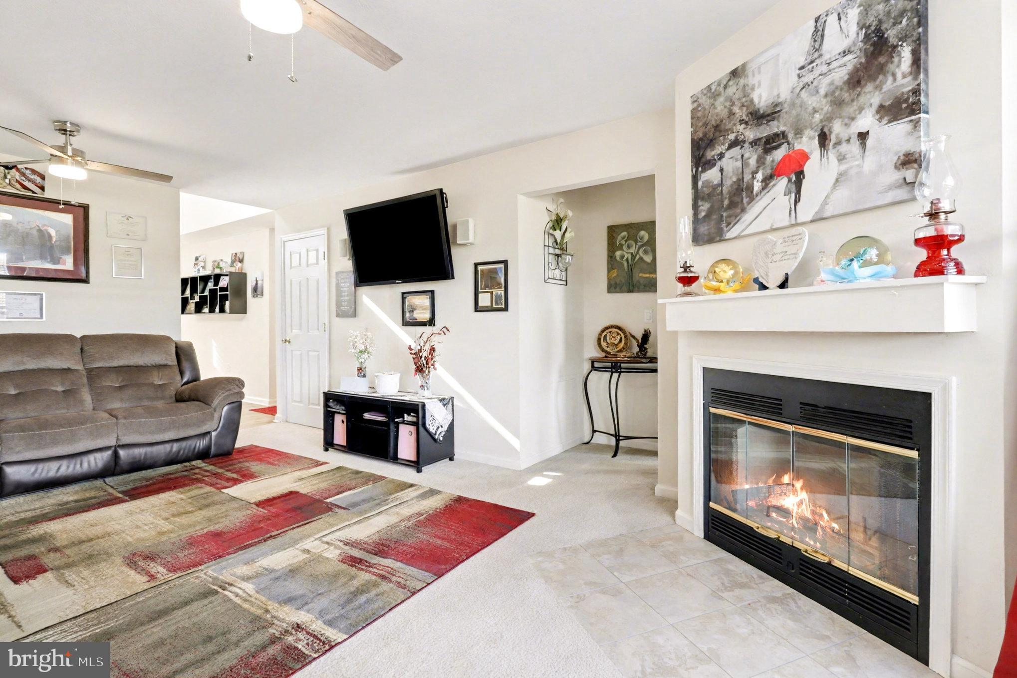 SHIRLAND SHORES - Residential