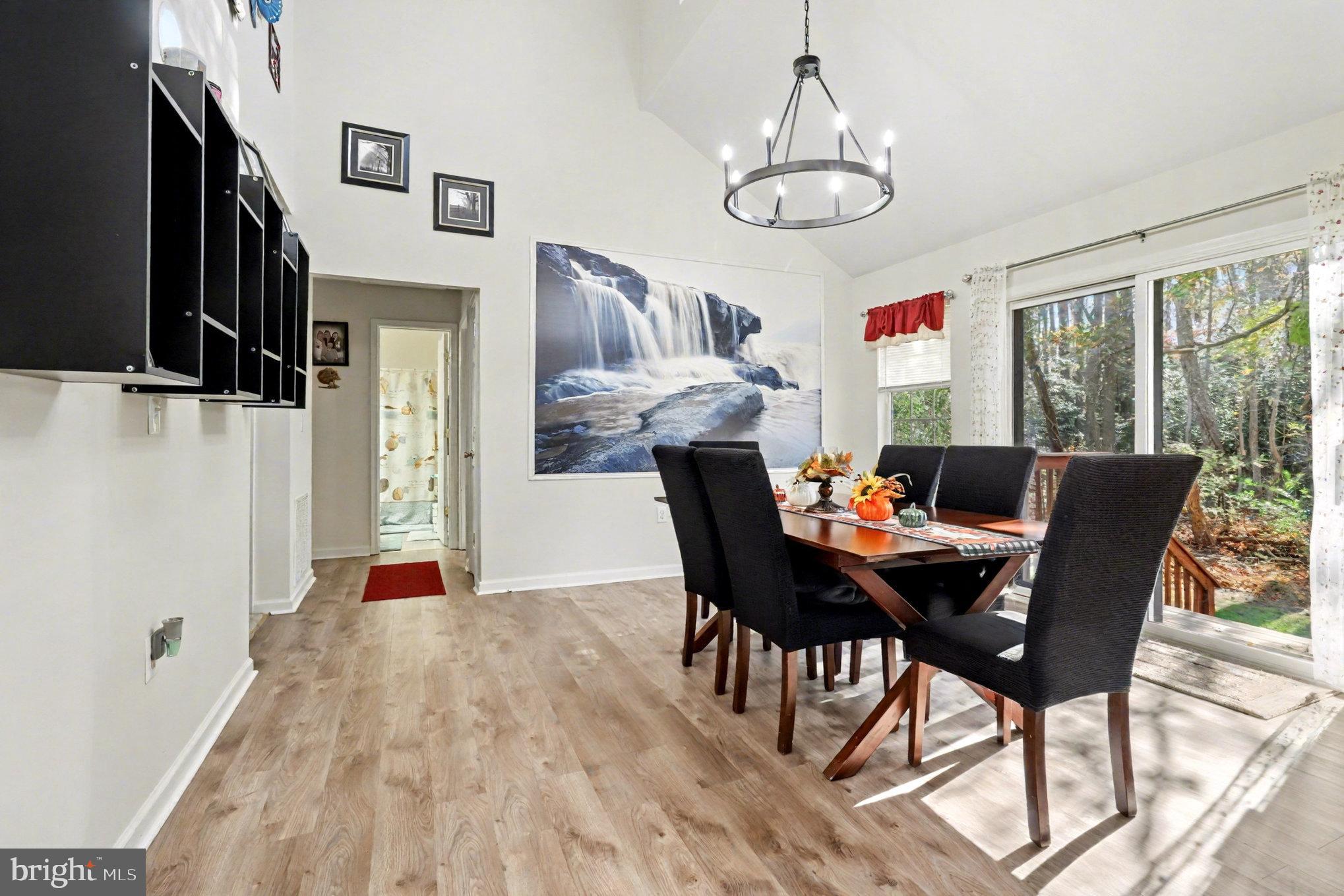 SHIRLAND SHORES - Residential