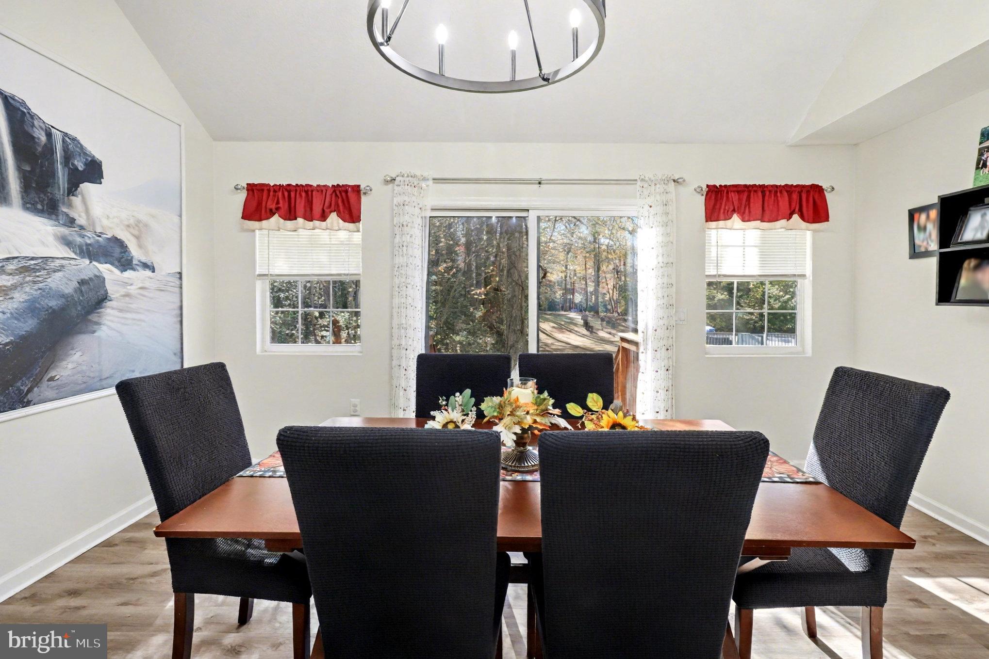 SHIRLAND SHORES - Residential