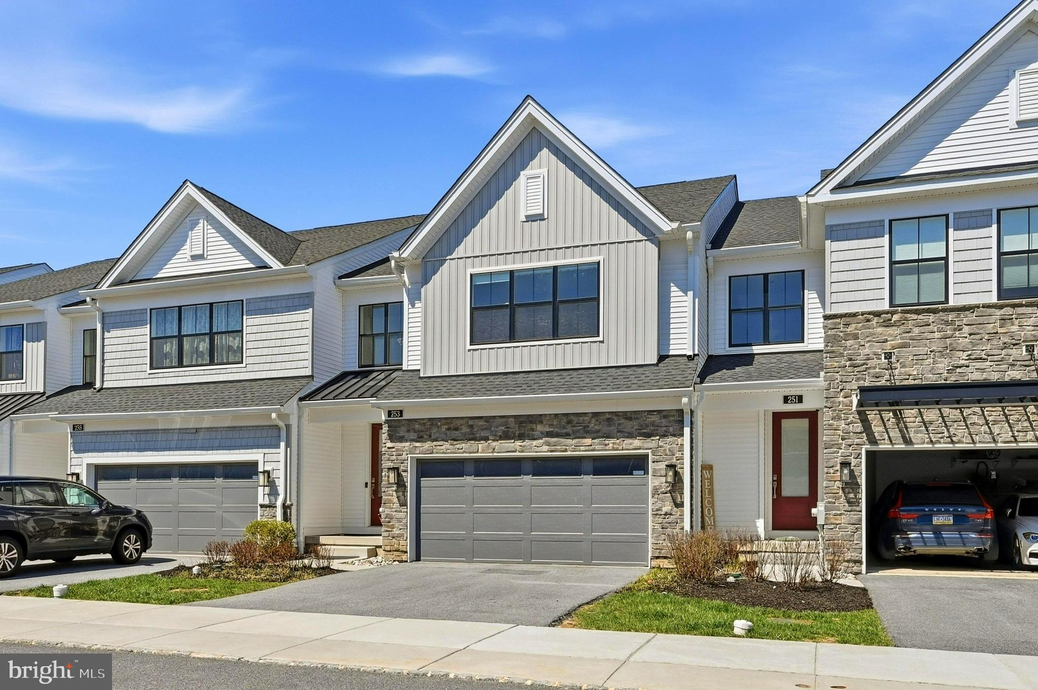 ENCLAVE AT CHESTER SPRINGS - Residential