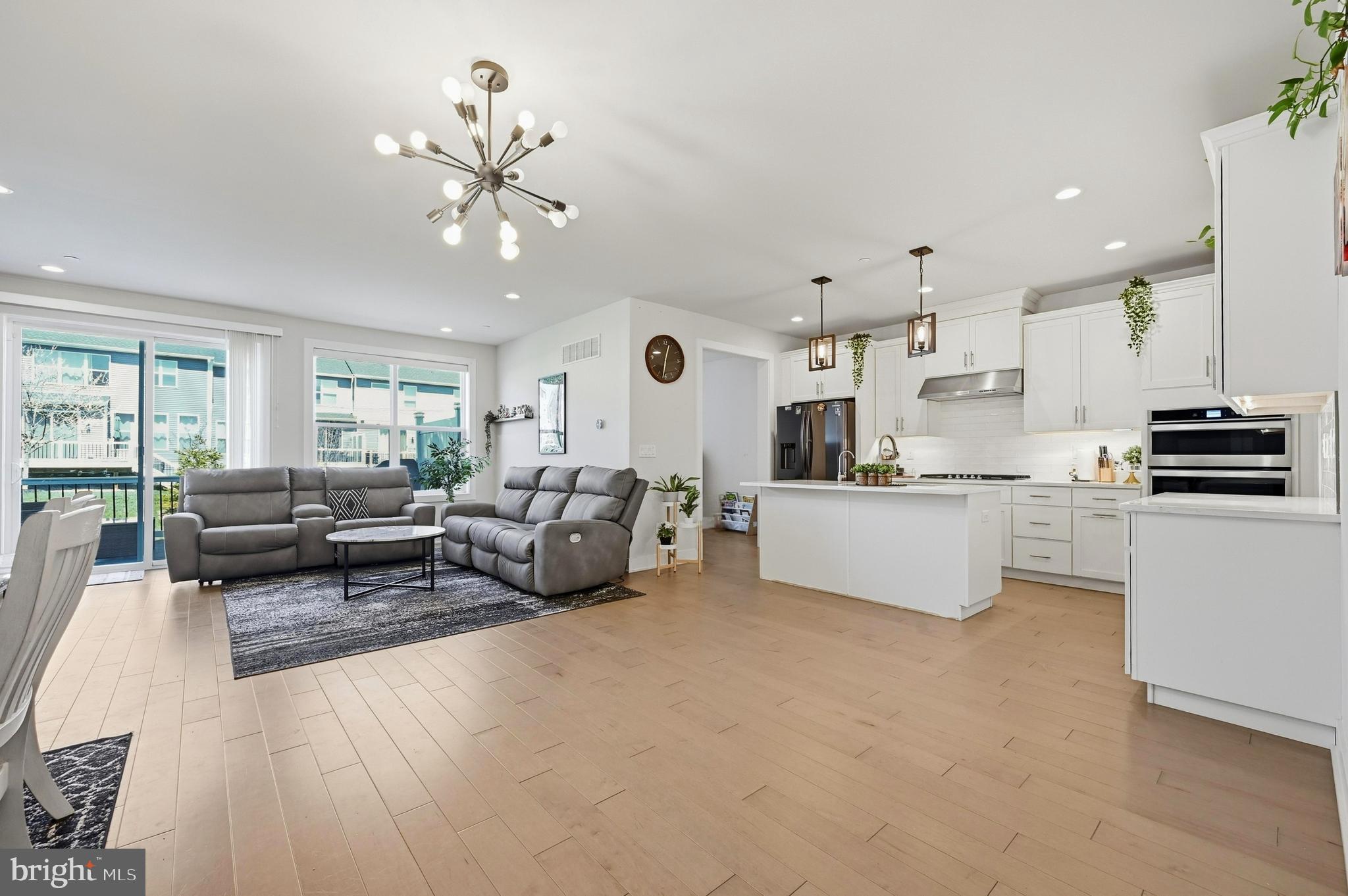 ENCLAVE AT CHESTER SPRINGS - Residential