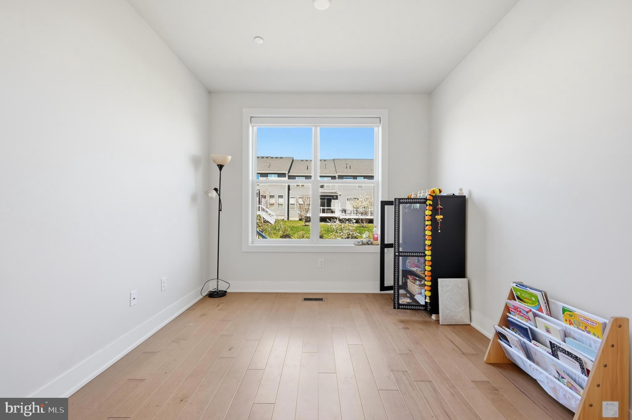 ENCLAVE AT CHESTER SPRINGS - Residential