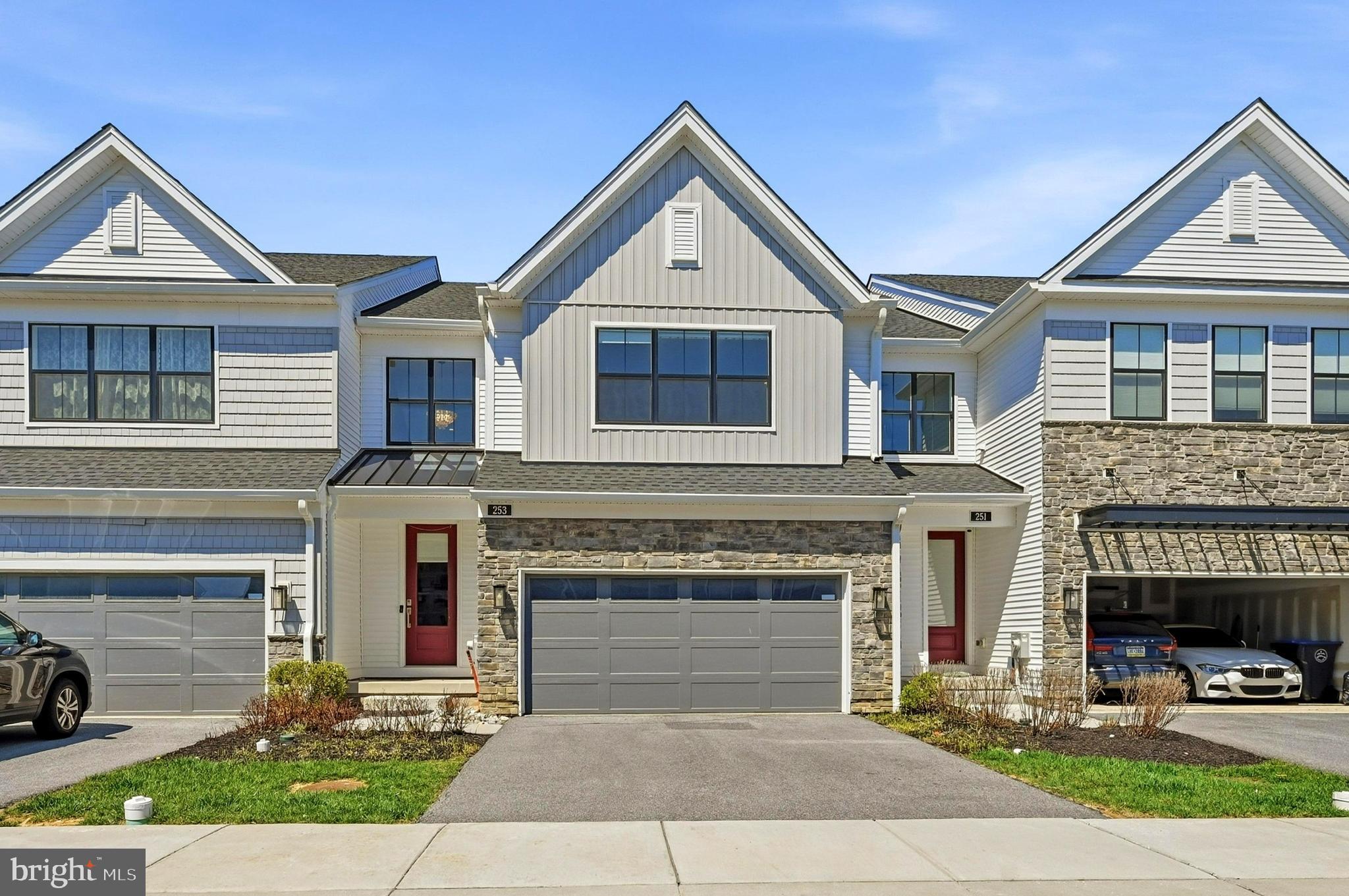 ENCLAVE AT CHESTER SPRINGS - Residential