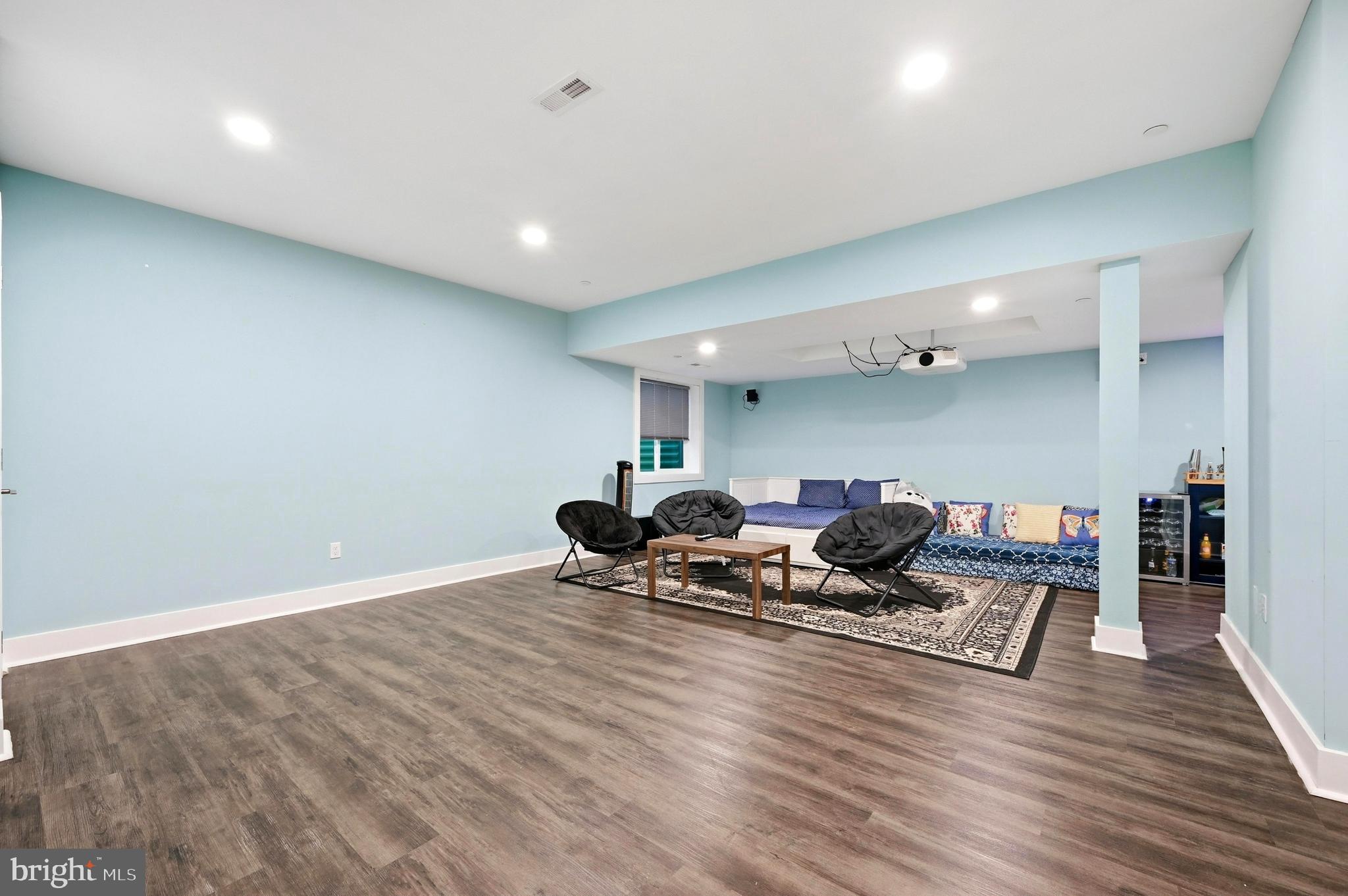 ENCLAVE AT CHESTER SPRINGS - Residential