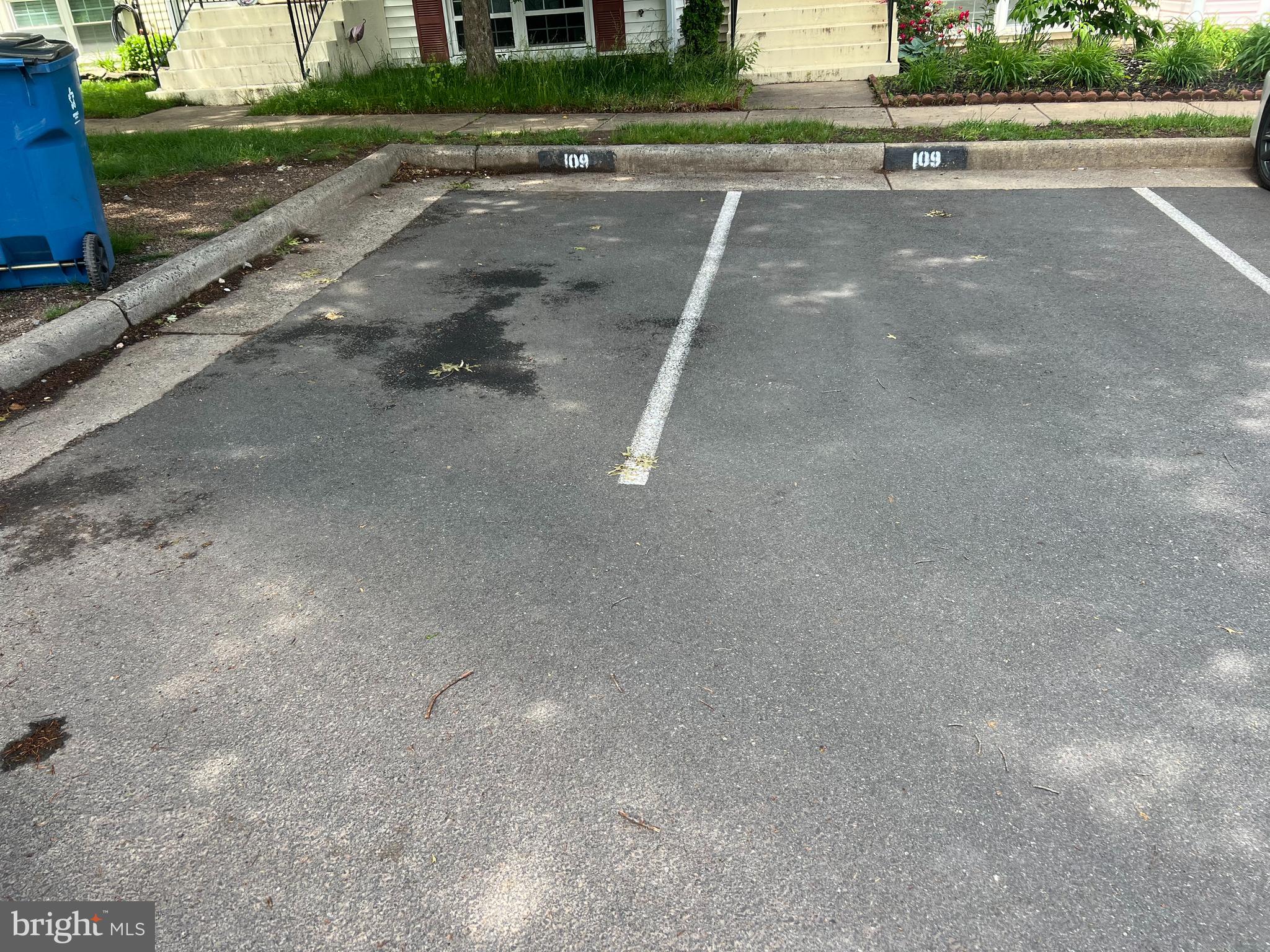 SEQUOIA LEA - Residential Lease