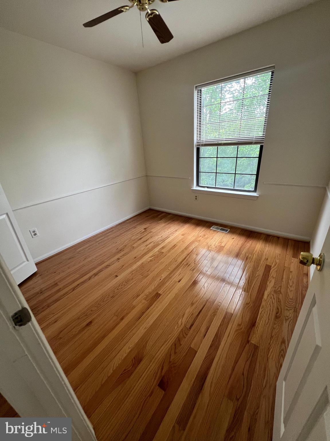 SEQUOIA LEA - Residential Lease