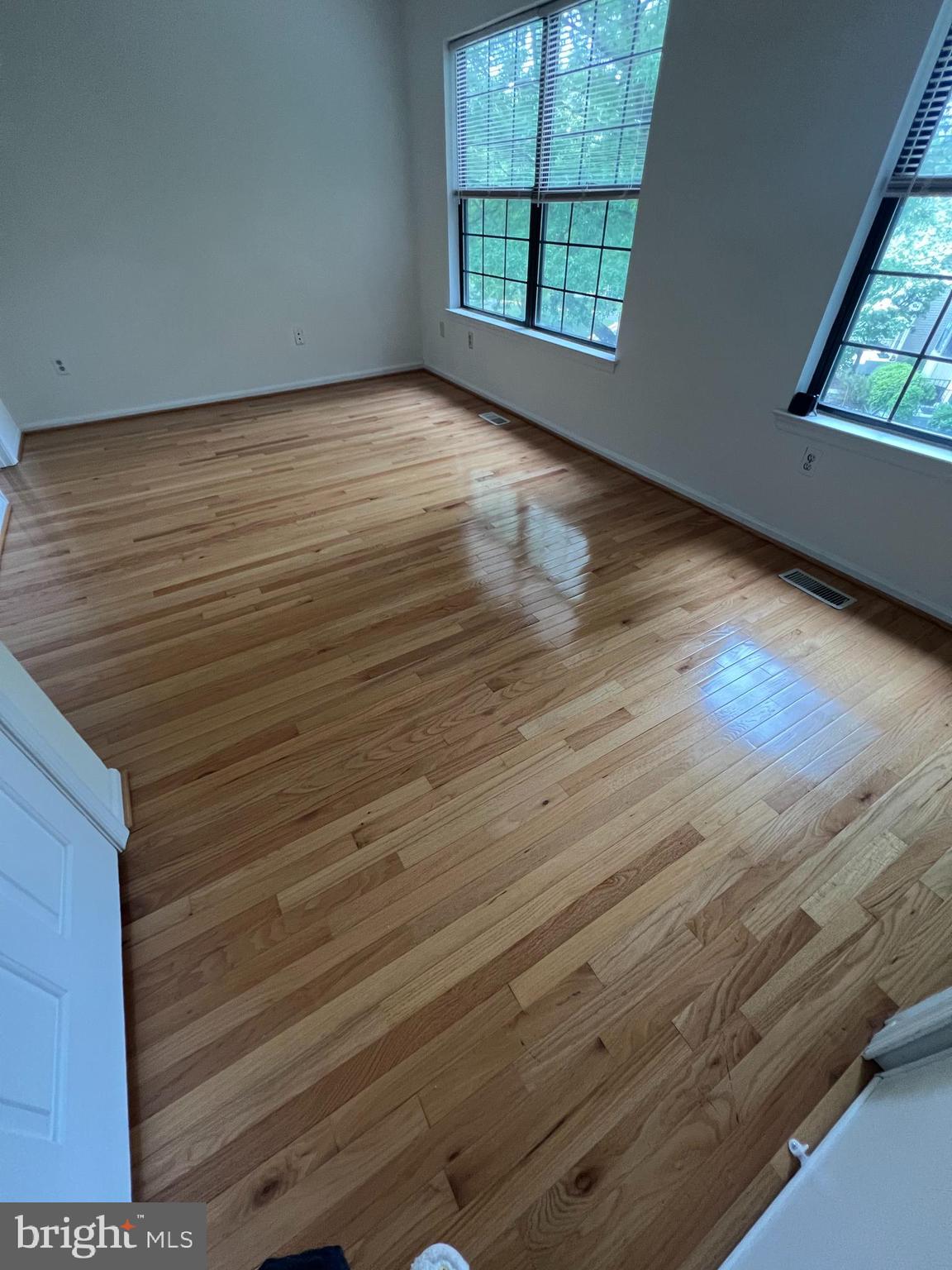 SEQUOIA LEA - Residential Lease