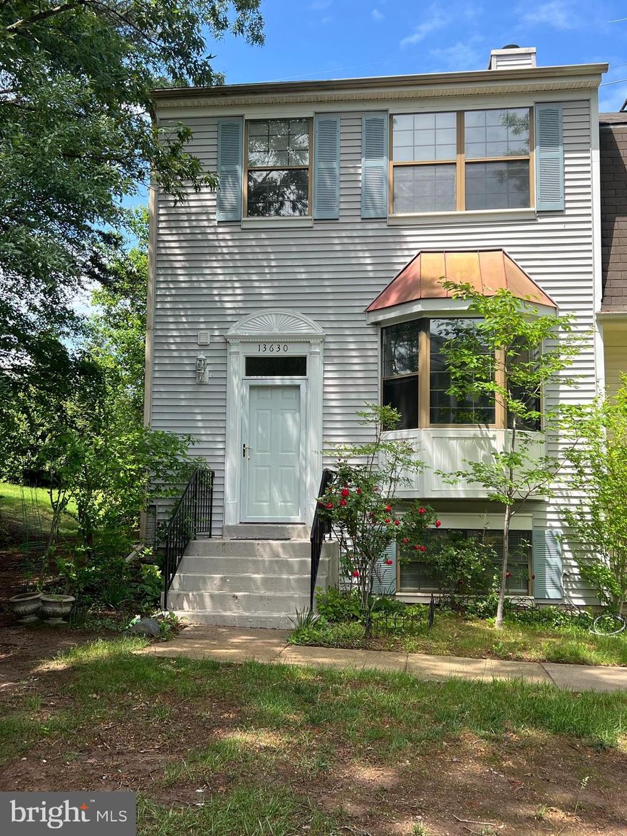 Located within walking distance to Centreville High School and major shopping centers, this spacious end-unit offers exceptional convenience, a highly sought-after school district, and a vibrant community setting. 
Spacious 4-Bedroom End-Unit Townhouse in a Quiet, Family-Friendly Community!
This bright and beautifully maintained end-unit townhouse features 4 bedrooms and a full bathroom in the basement, offering plenty of space for comfortable living.
Enjoy community amenities including a swimming pool and tennis courts, all in a peaceful neighborhood. Step out to a private, fenced backyard — perfect for kids to play or for relaxing outdoors.
The home boasts hardwood floors throughout both levels, and both the roof and HVAC system are recently replaced — move-in ready with major upgrades already done!
Additional highlights: 2 assigned parking spaces right in front of the home/Abundant natural light thanks to the end-unit layout. Don’t miss the opportunity to own a home in one of the most desirable areas!