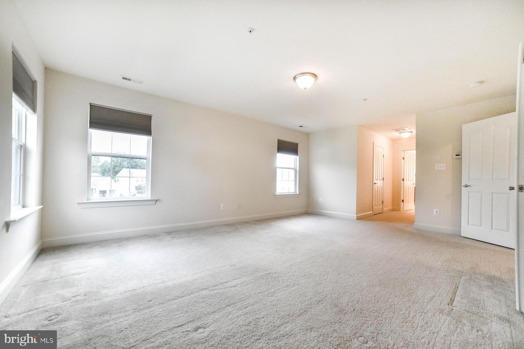 BROAD CREEK - Residential