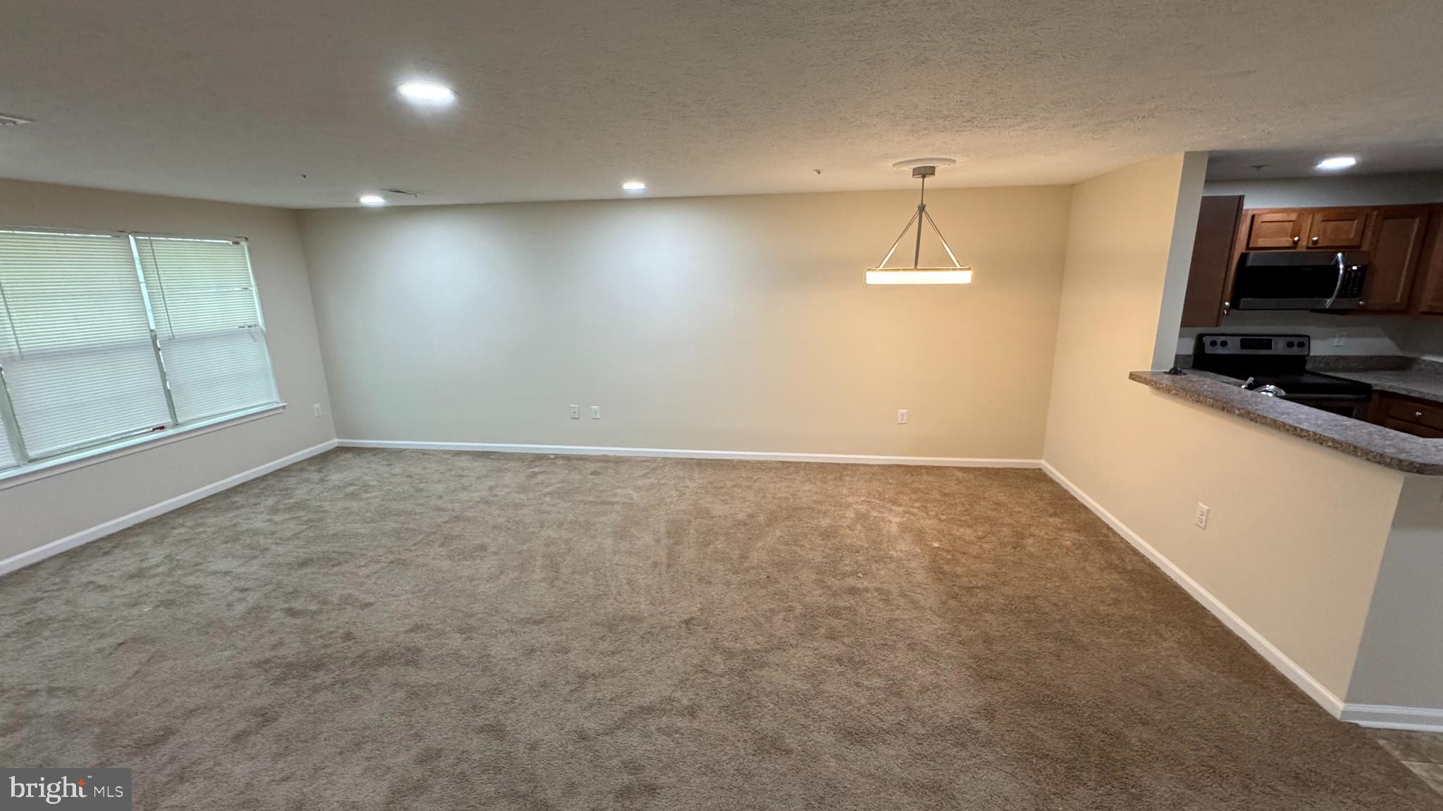 4604 DEEPWOOD COURT 87D