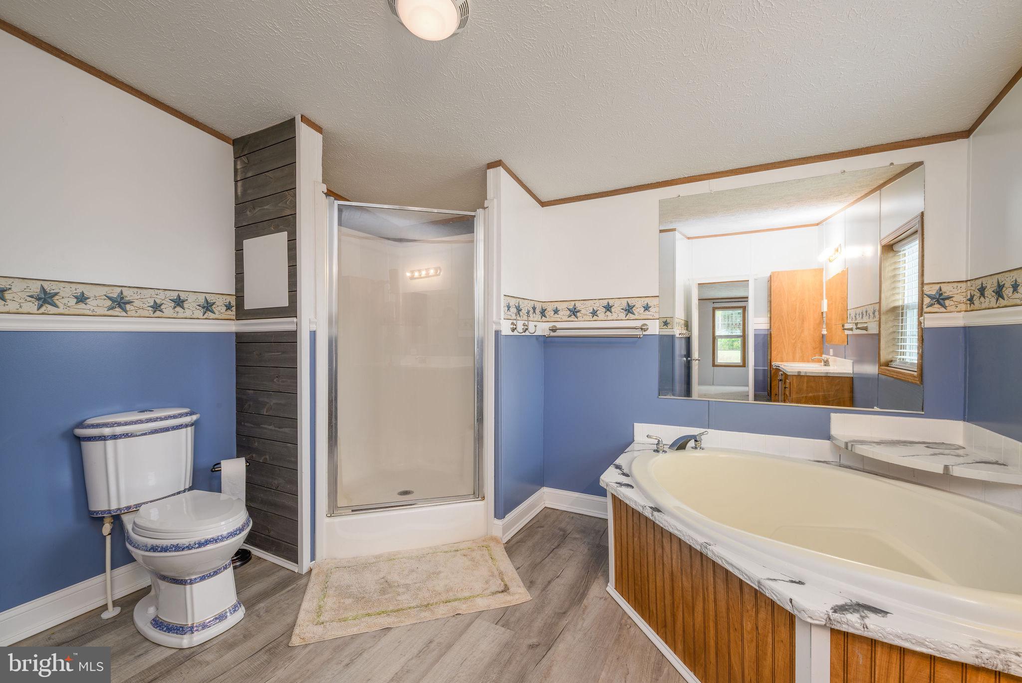 WHITE HOUSE BEACH - Residential