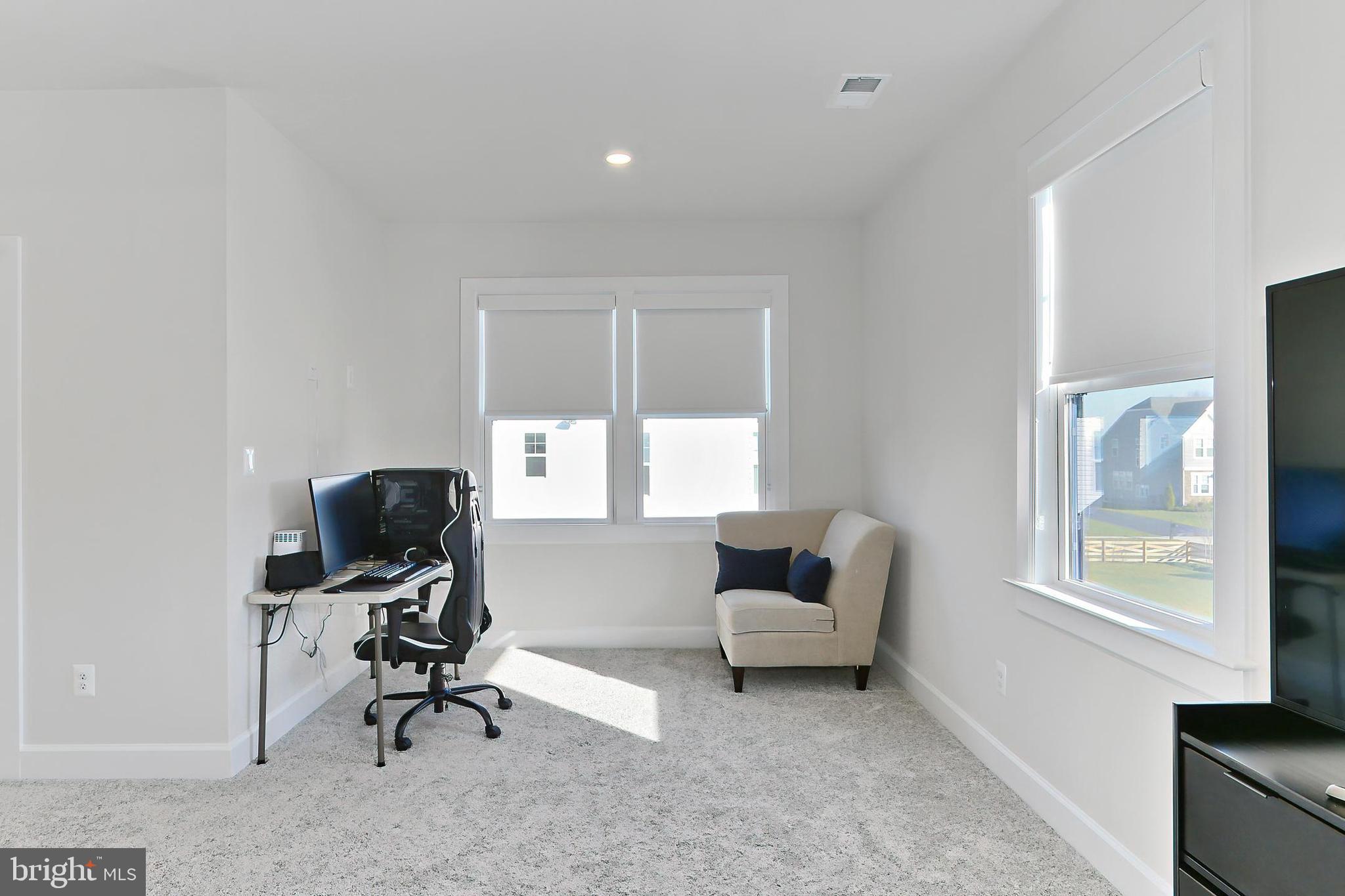 VIRGINIA CROSSING - Residential