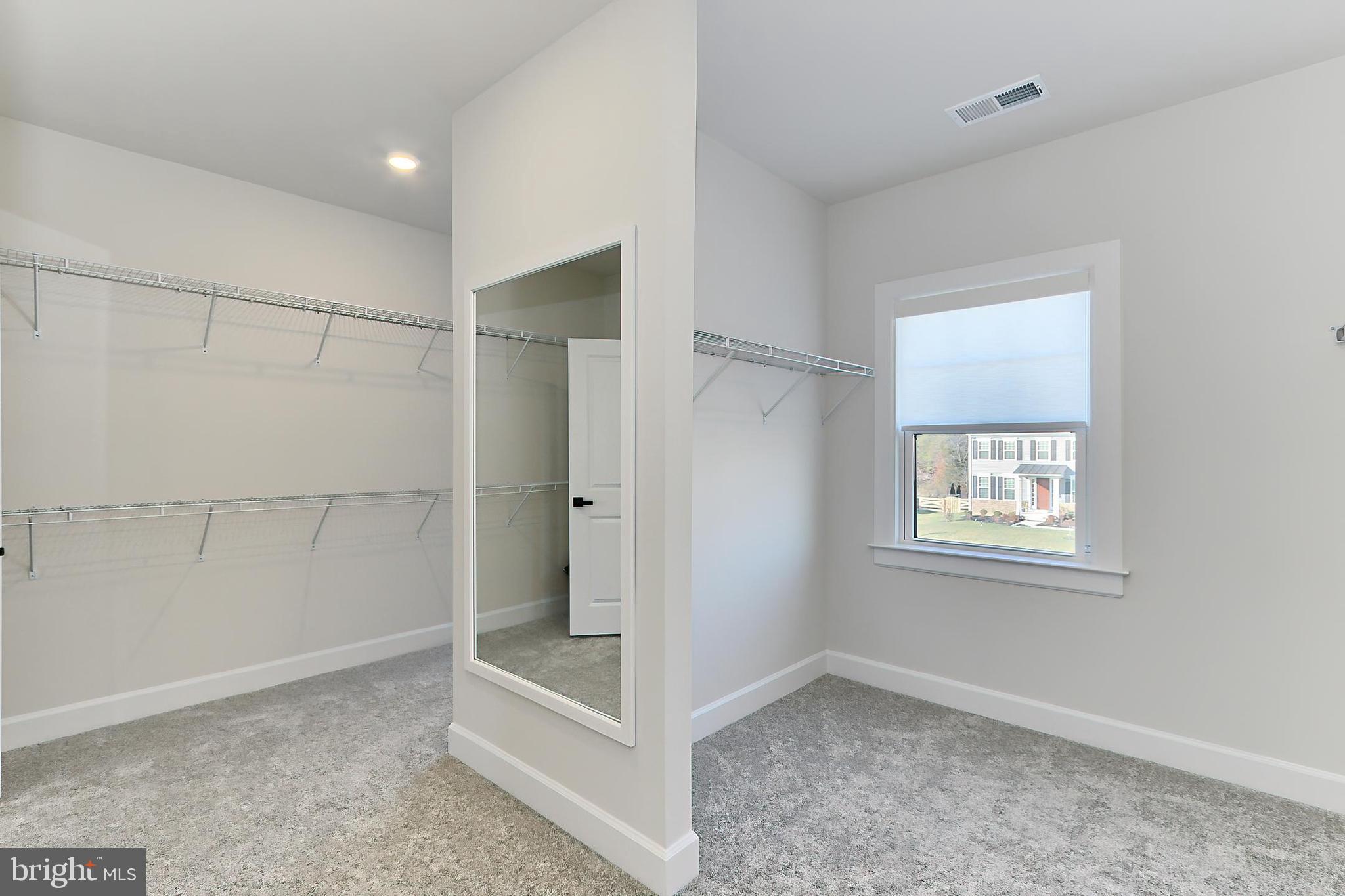 VIRGINIA CROSSING - Residential