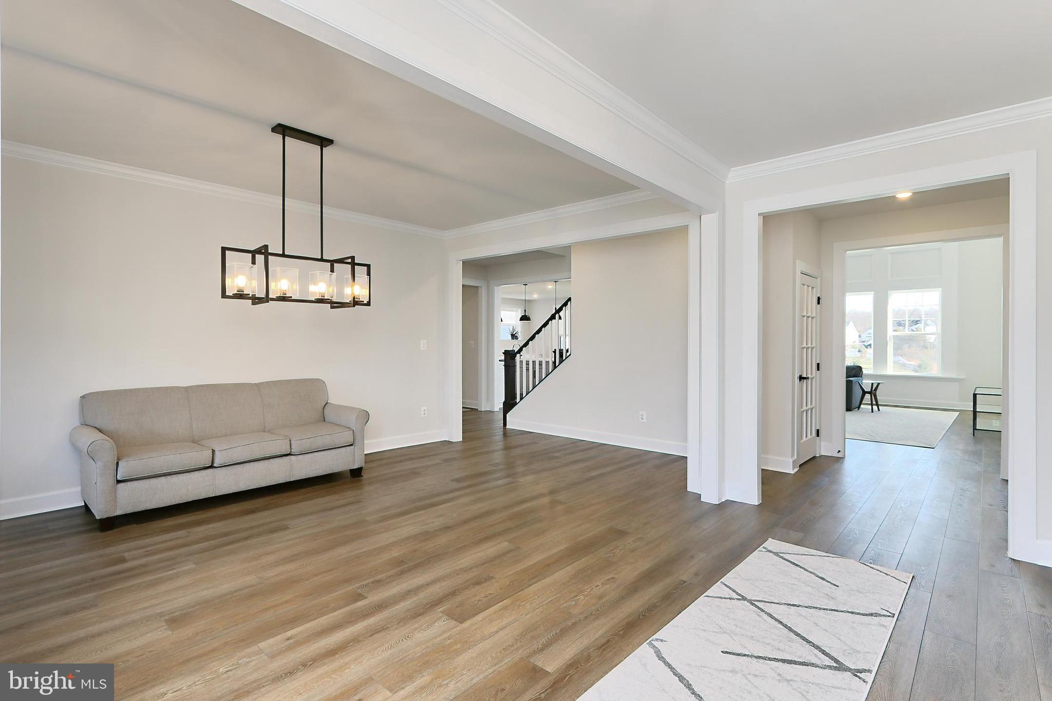 VIRGINIA CROSSING - Residential