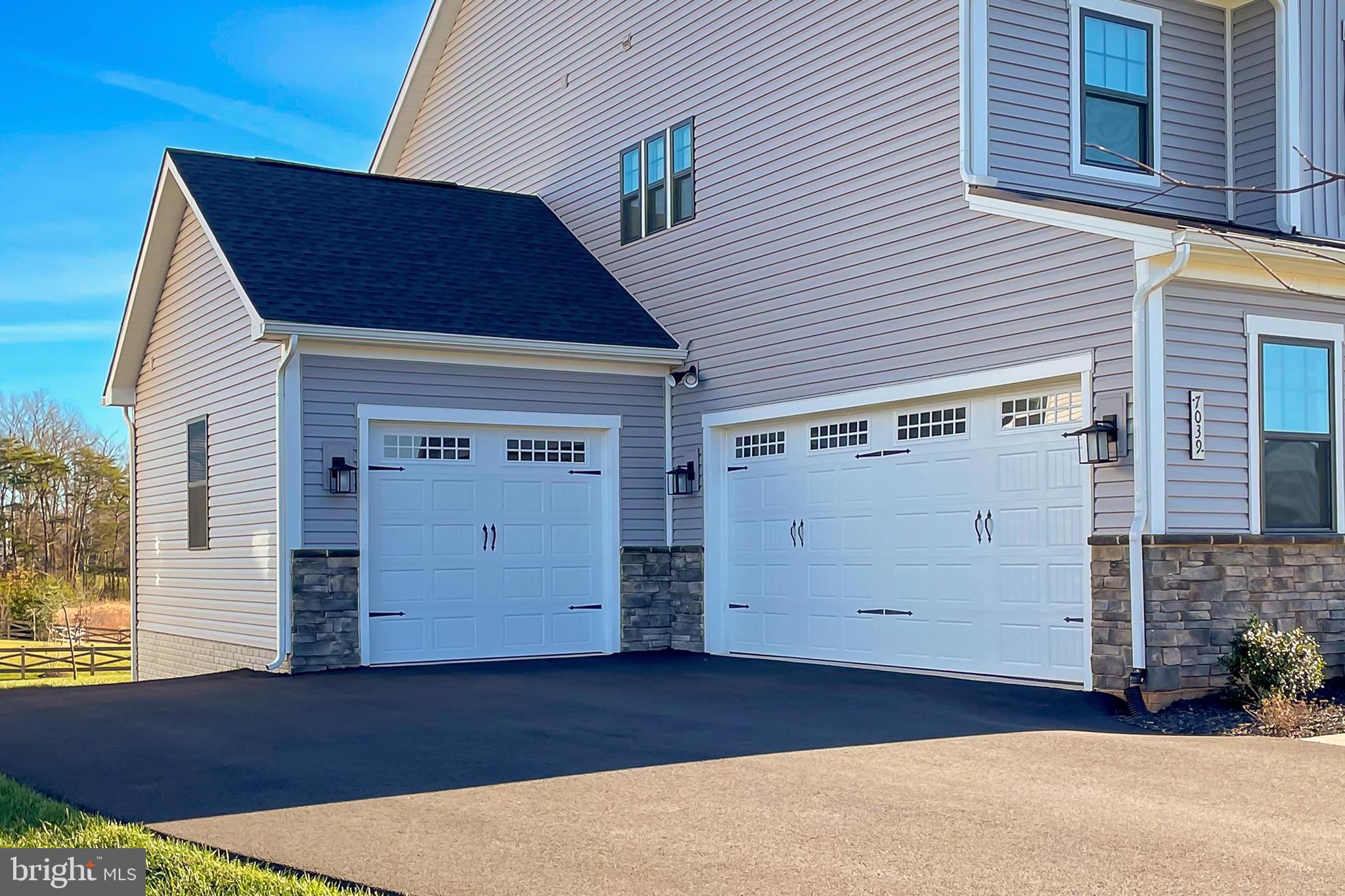 VIRGINIA CROSSING - Residential