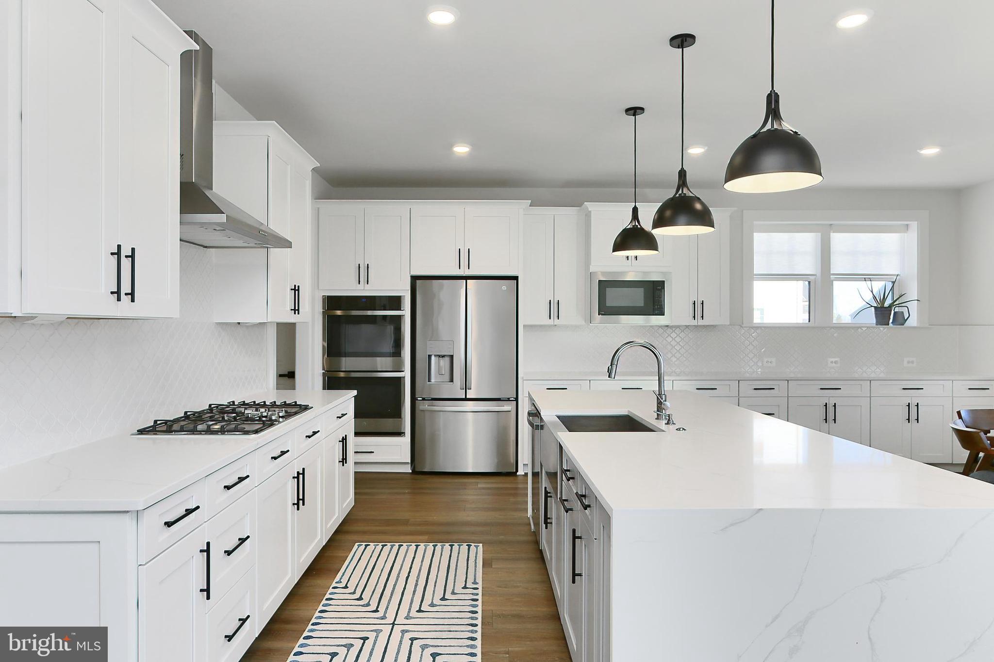 VIRGINIA CROSSING - Residential