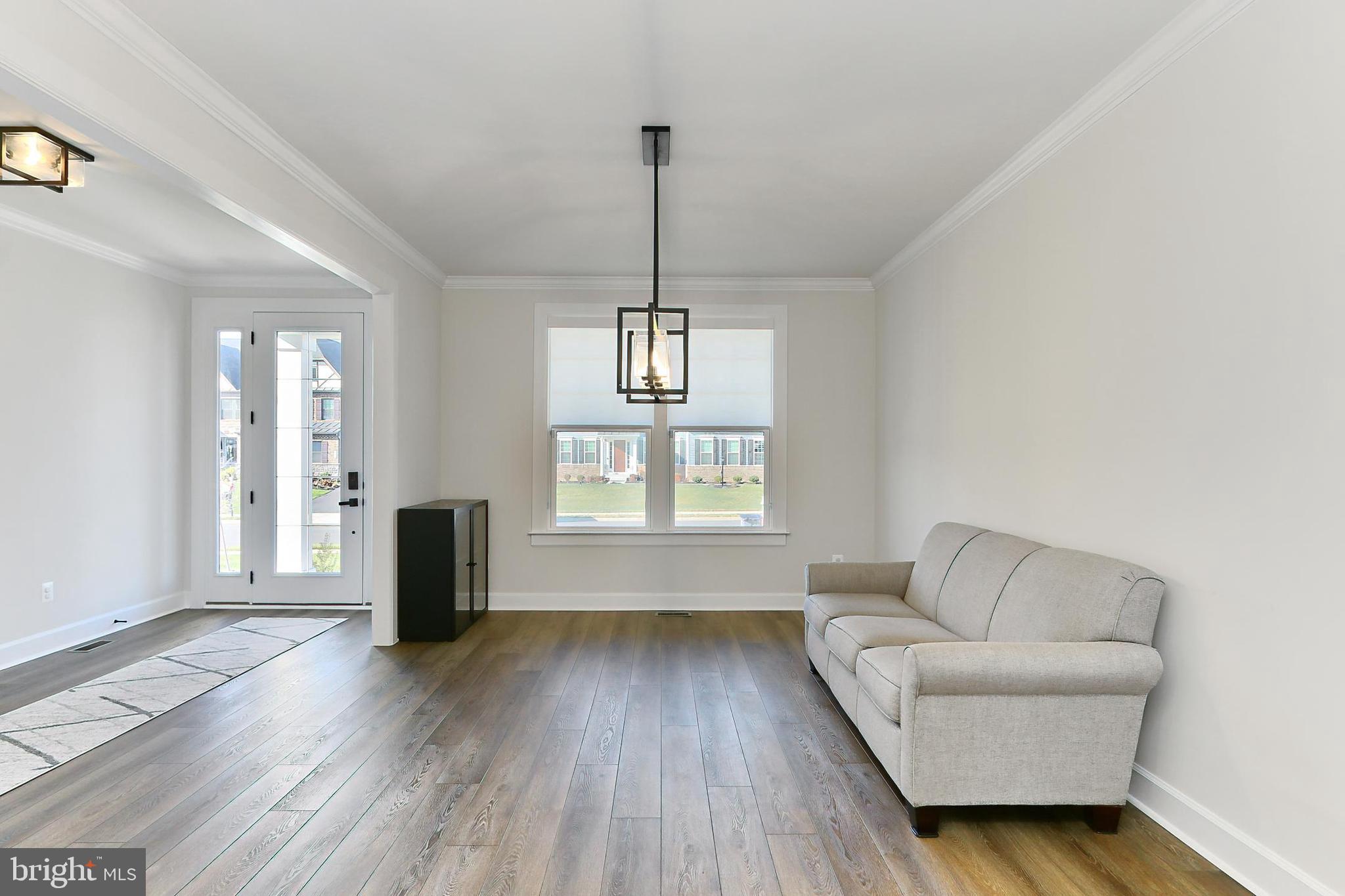 VIRGINIA CROSSING - Residential