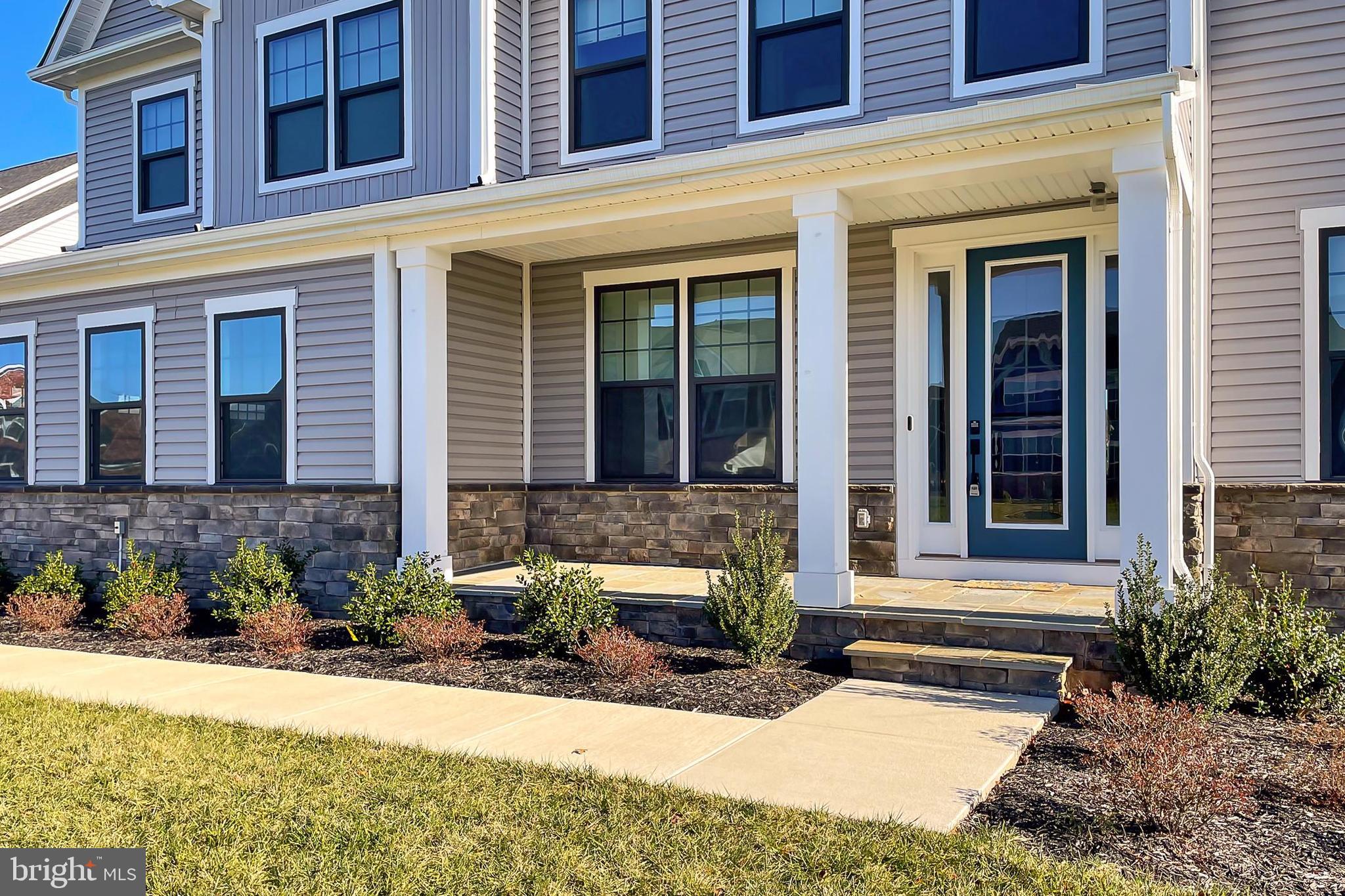 VIRGINIA CROSSING - Residential