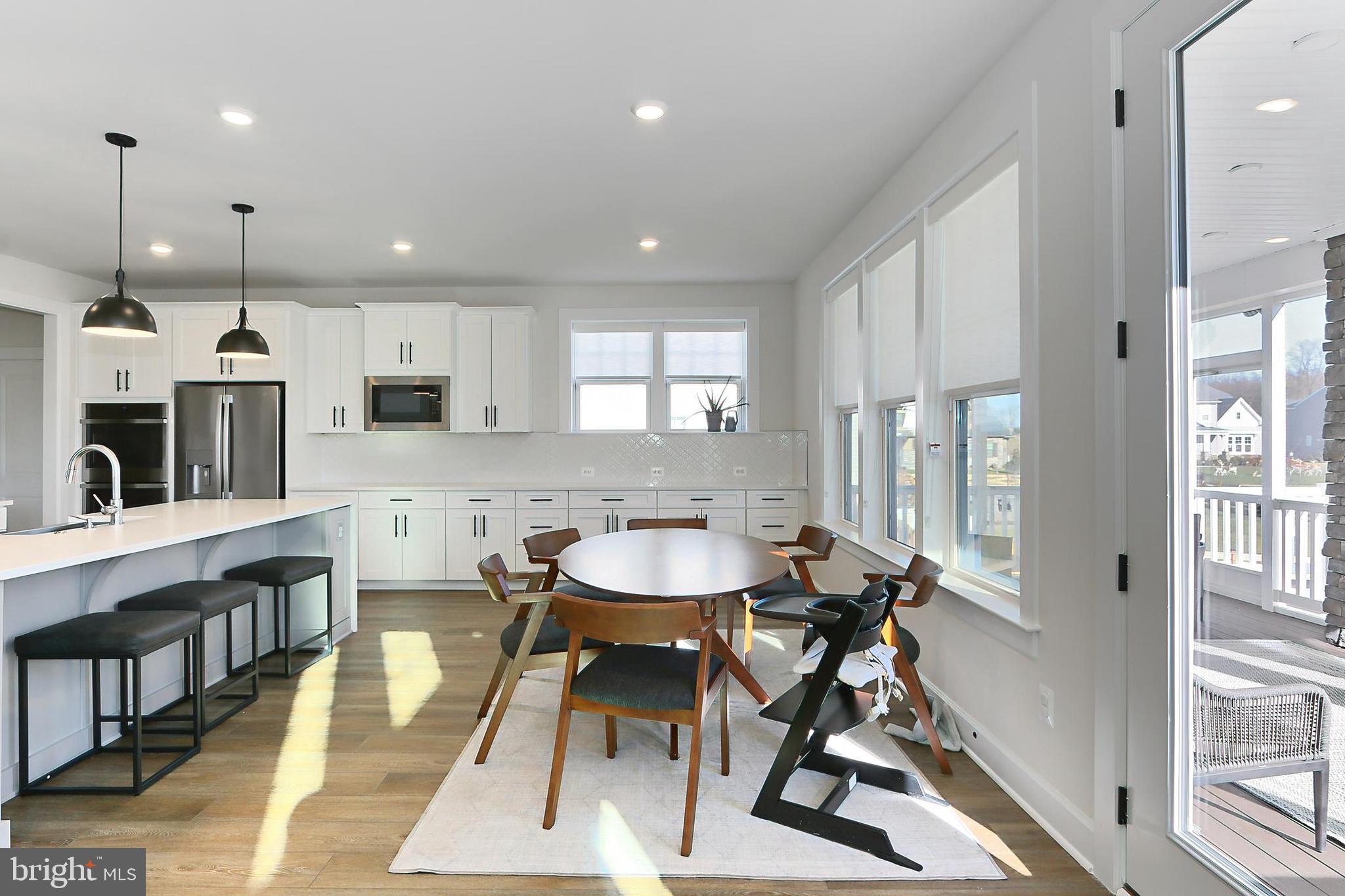 VIRGINIA CROSSING - Residential