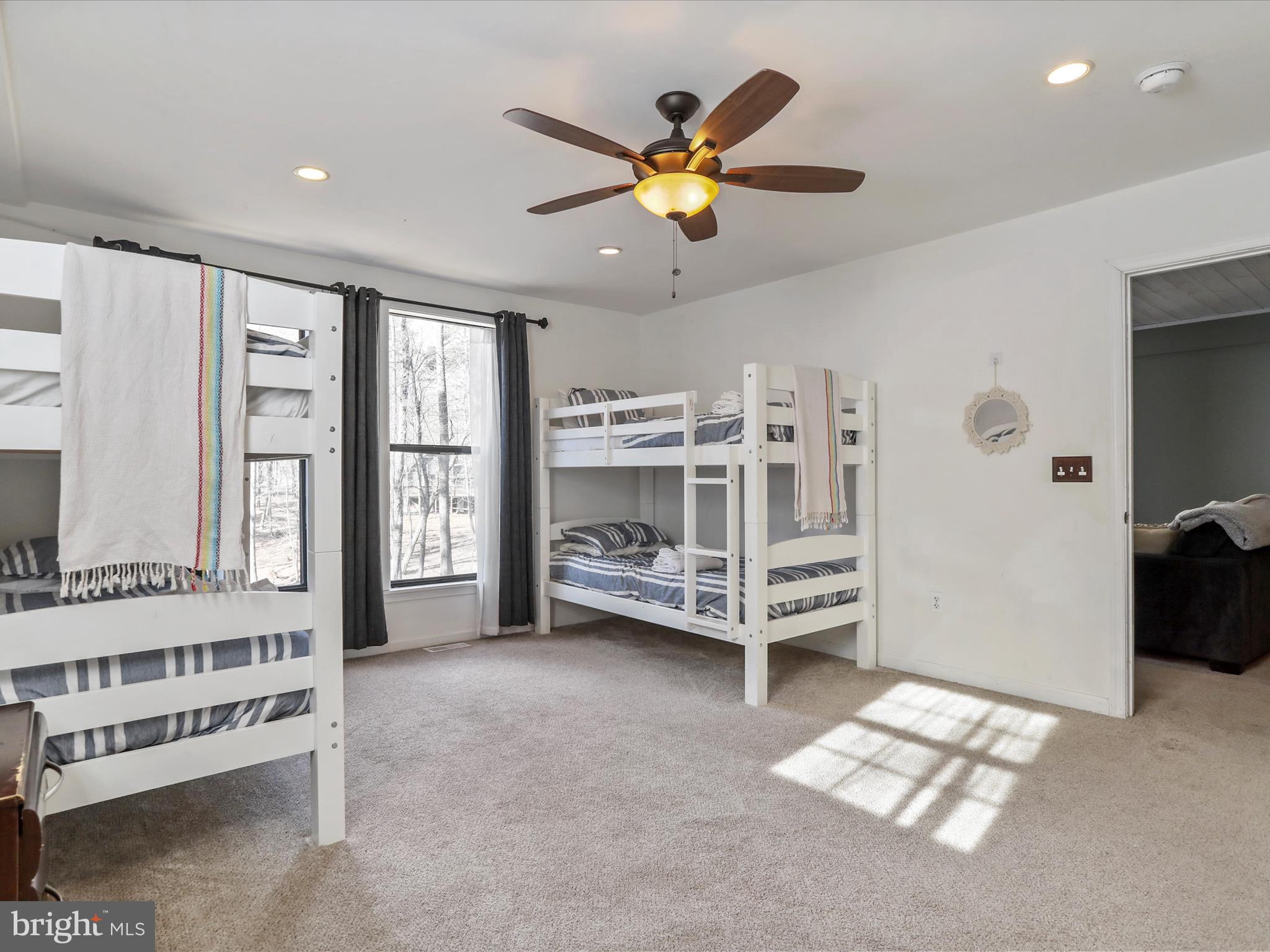 THE WOODS RESORT - Residential