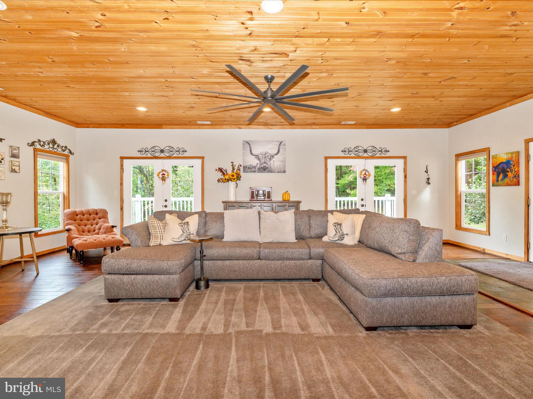 MIDDLETOWN - Residential