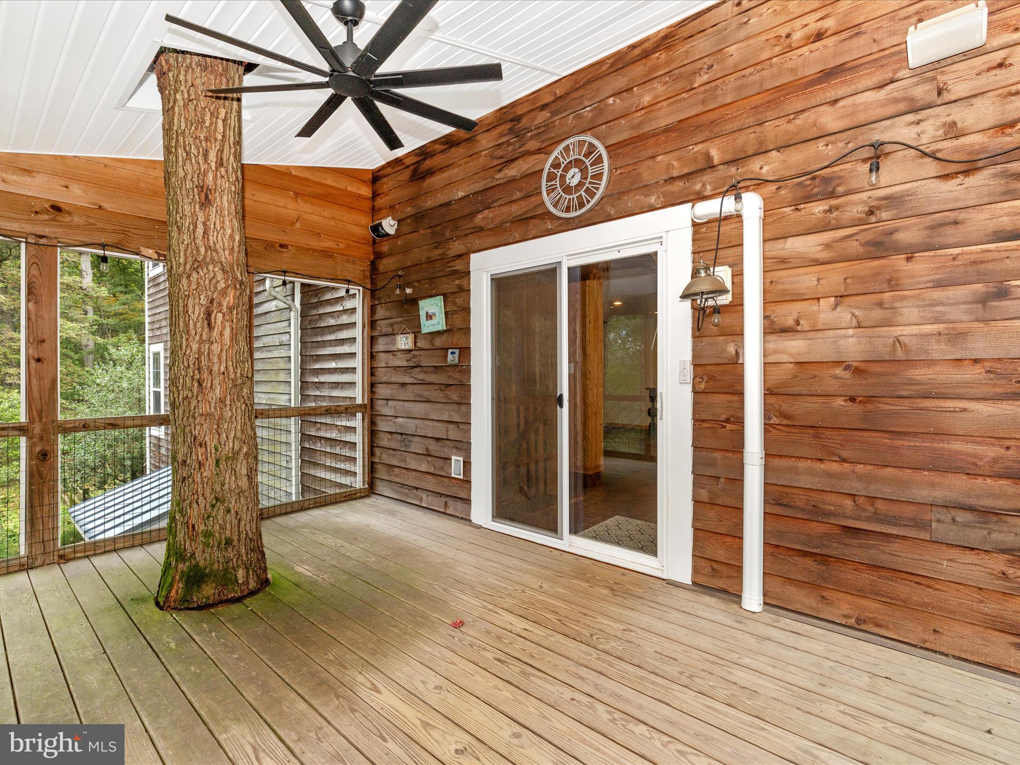 MIDDLETOWN - Residential