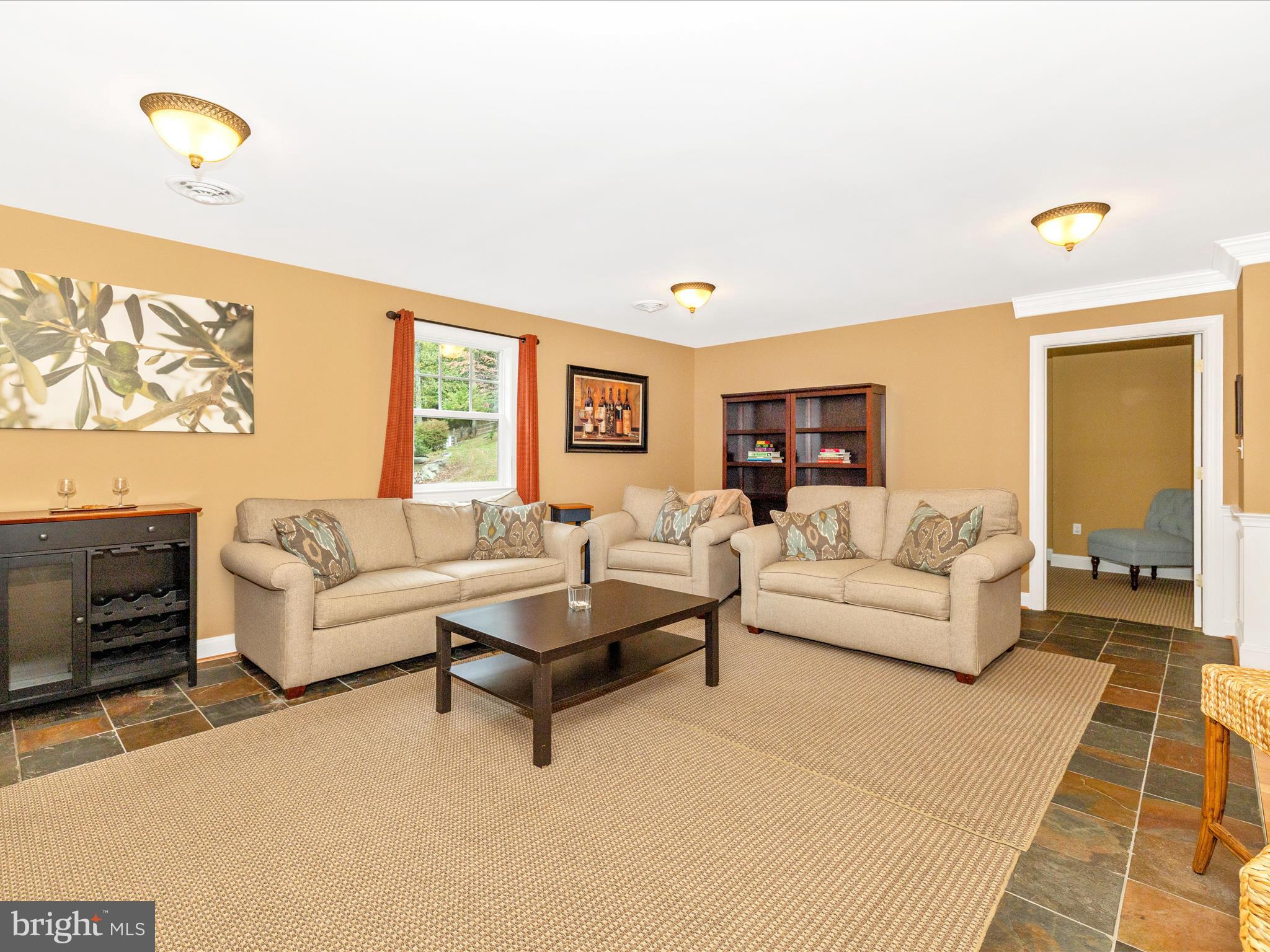 MIDDLETOWN - Residential