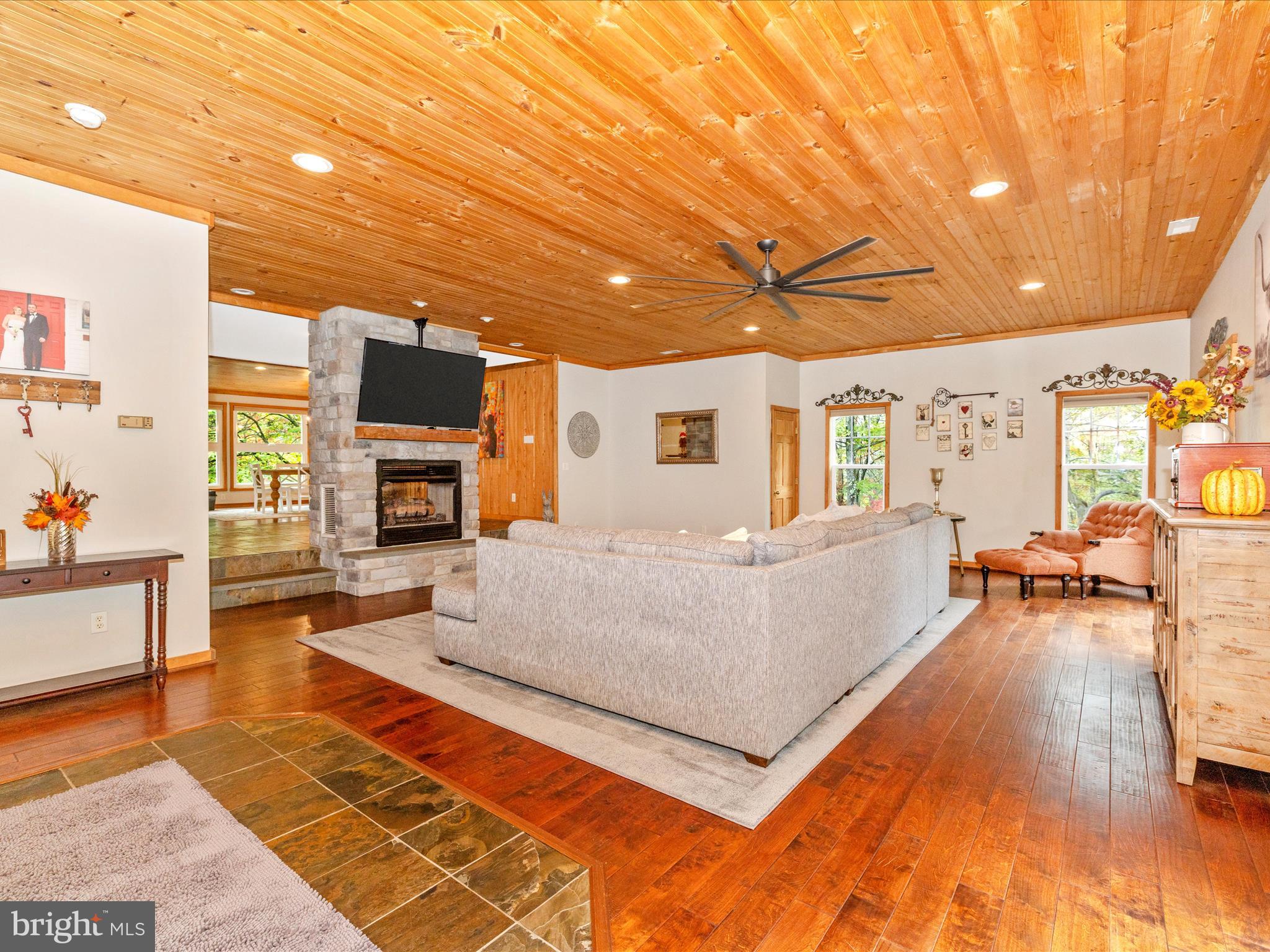 MIDDLETOWN - Residential