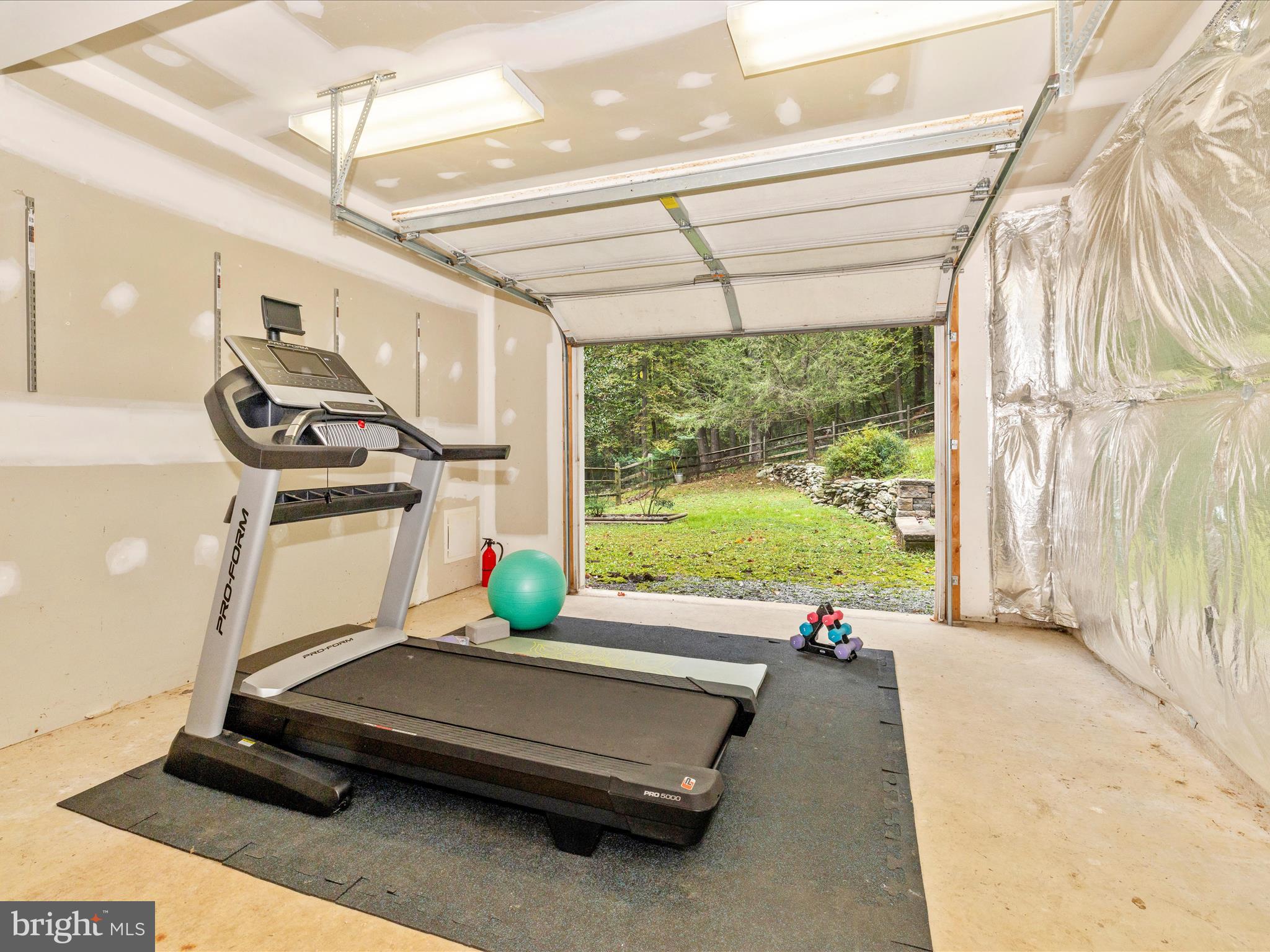 MIDDLETOWN - Residential