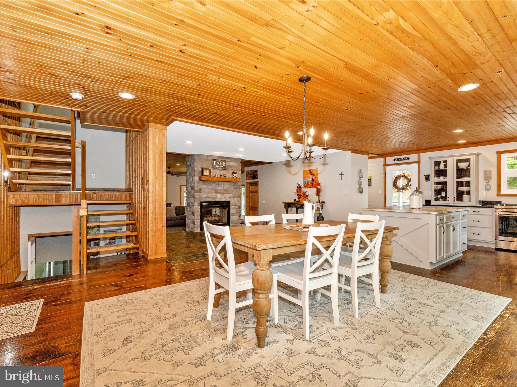 MIDDLETOWN - Residential