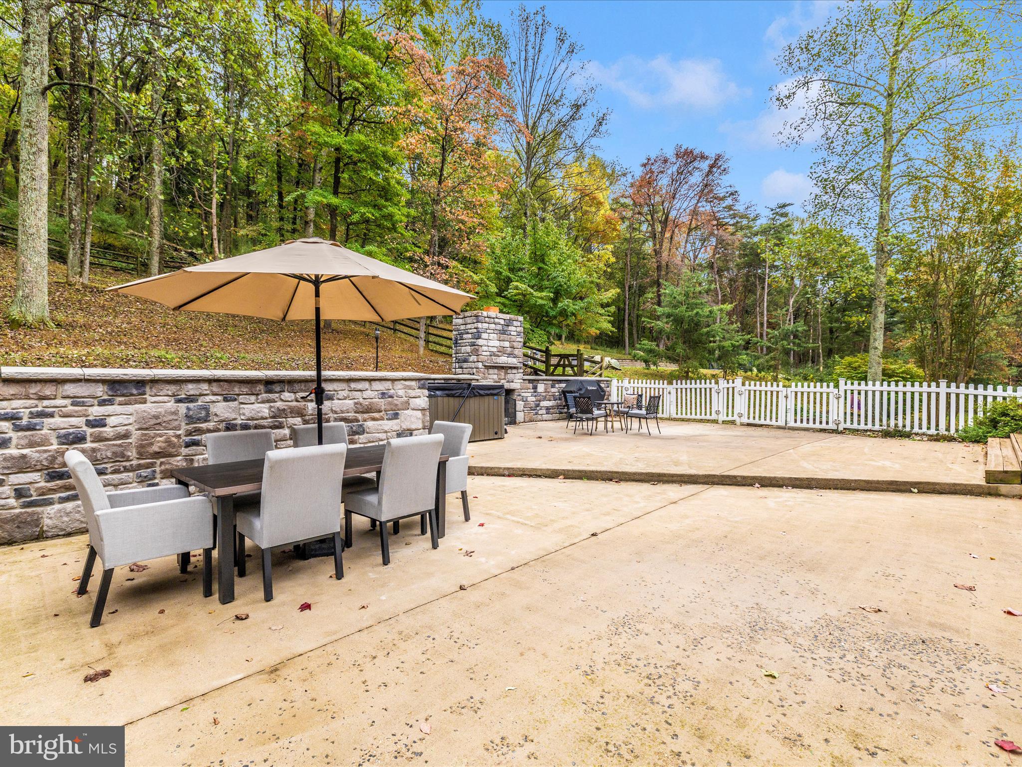 MIDDLETOWN - Residential