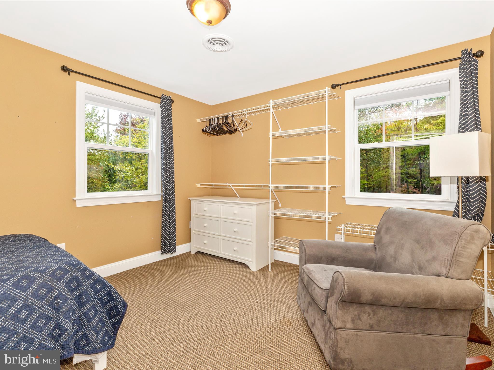 MIDDLETOWN - Residential