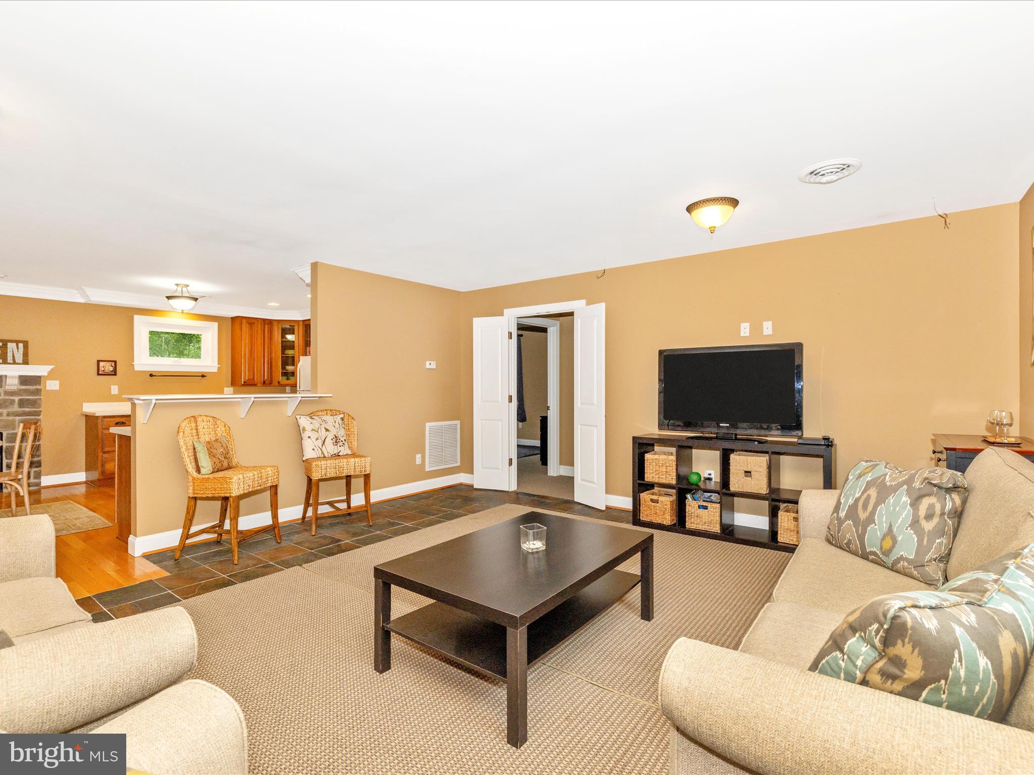 MIDDLETOWN - Residential