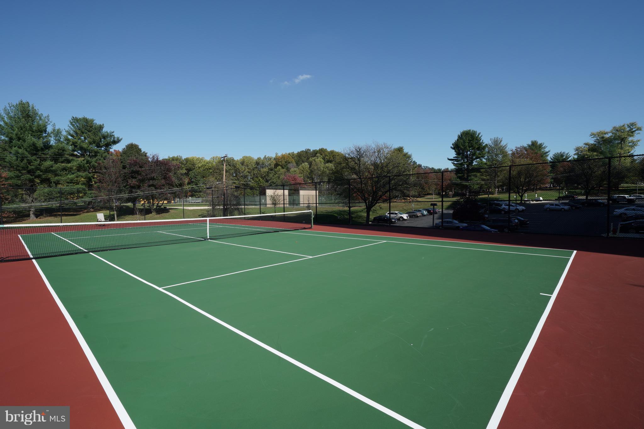 CHELSEA TOWERS - Residential