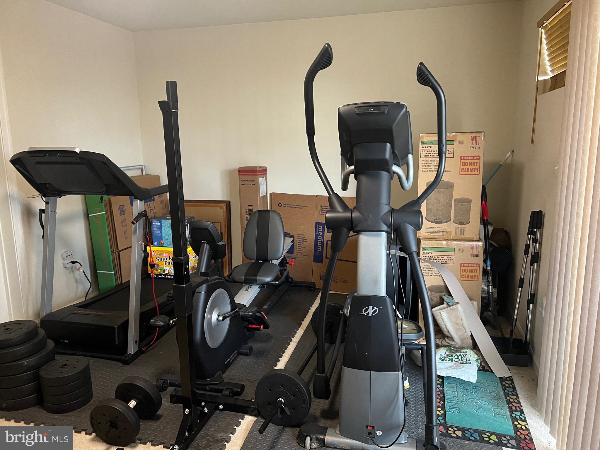 MANOR PARK - Residential