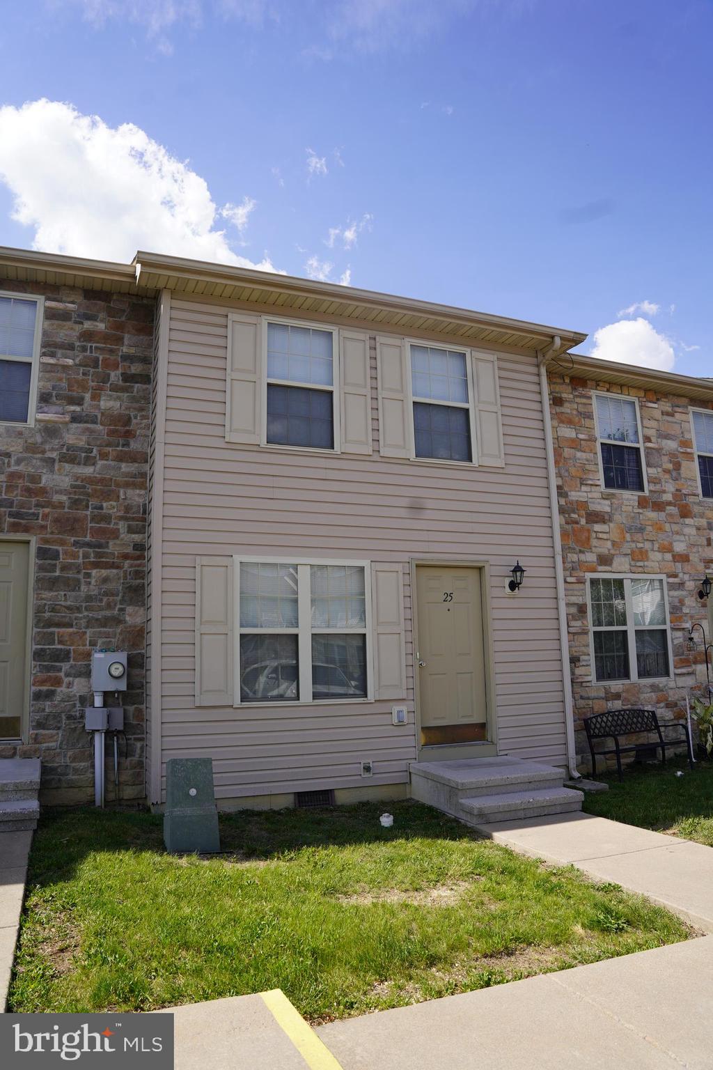 SULPHUR SPRINGS TOWNHOMES - Residential Lease