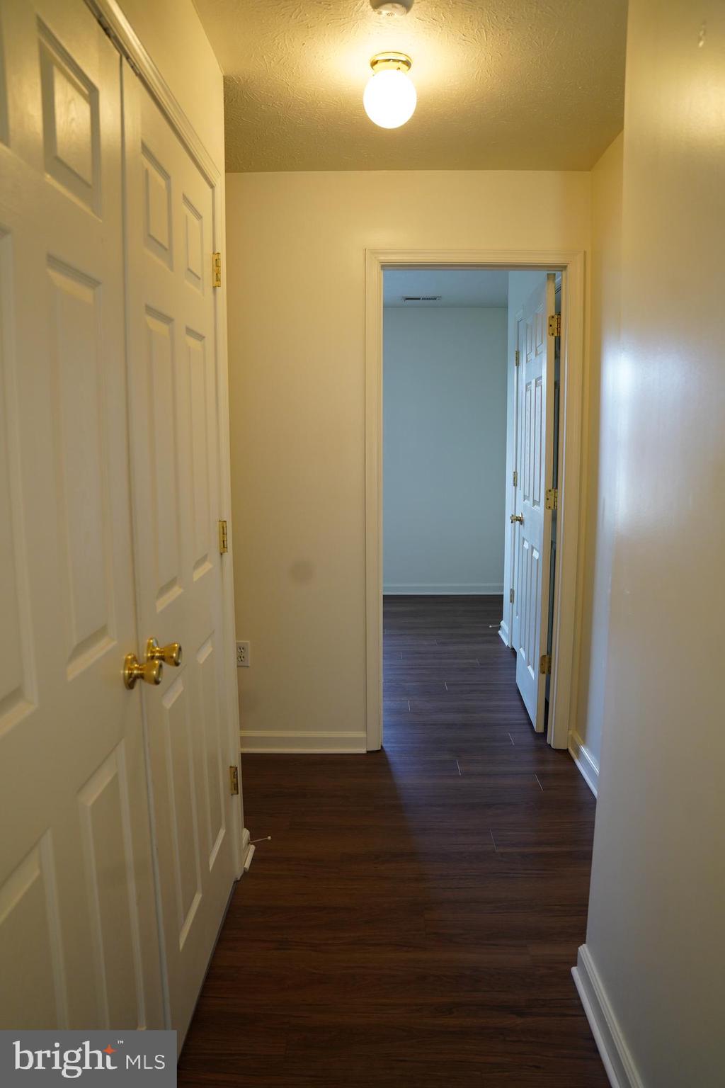 SULPHUR SPRINGS TOWNHOMES - Residential Lease