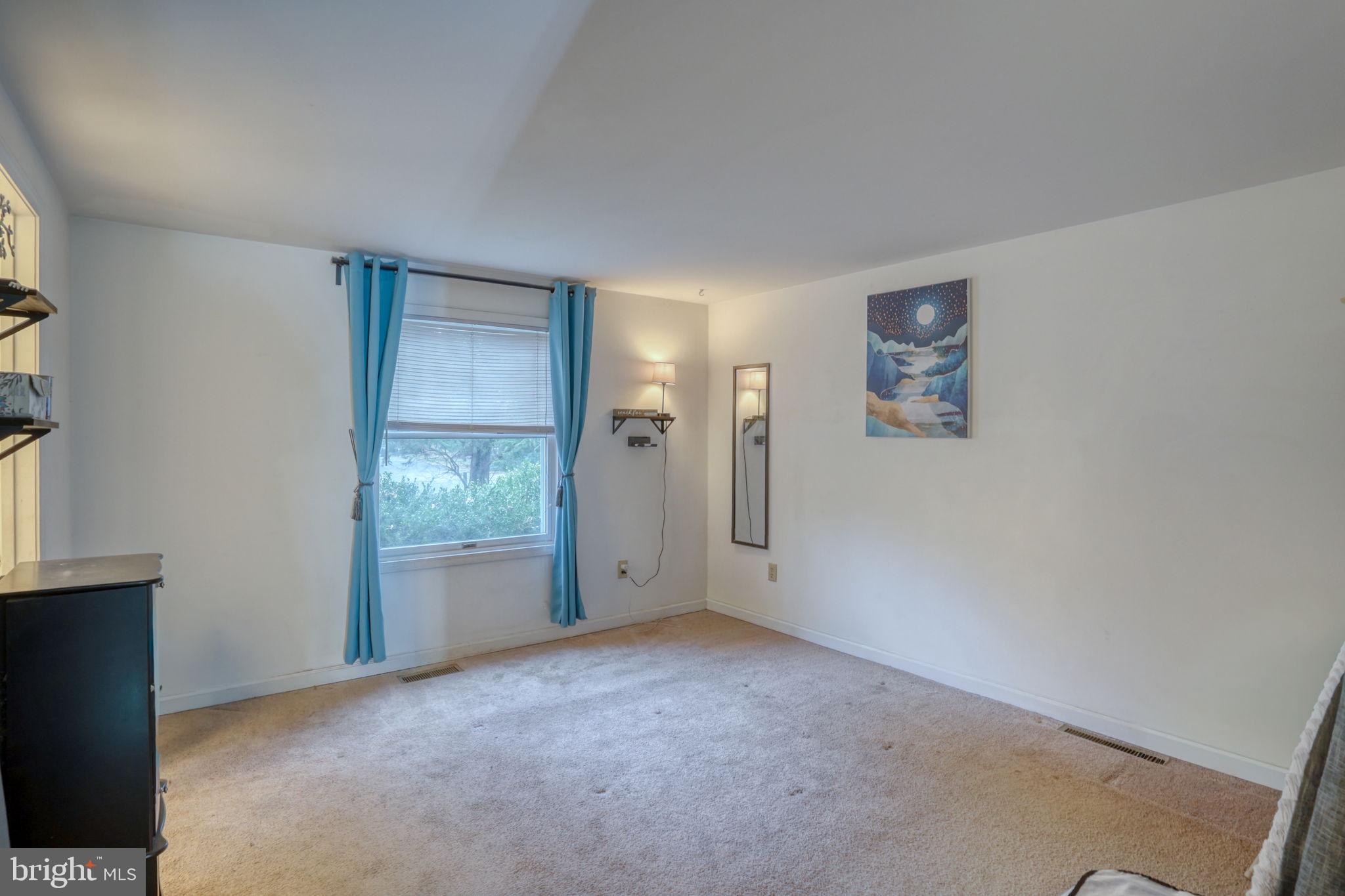 CHESTER HARBOR - Residential